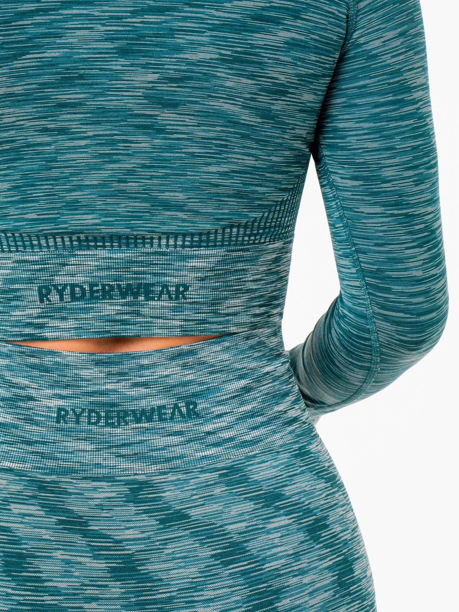 Evolve Seamless Long Sleeve Top for Women - Soft Stretch Workout Shirt in Teal - Perfect for Yoga, Gym & Casual Wear