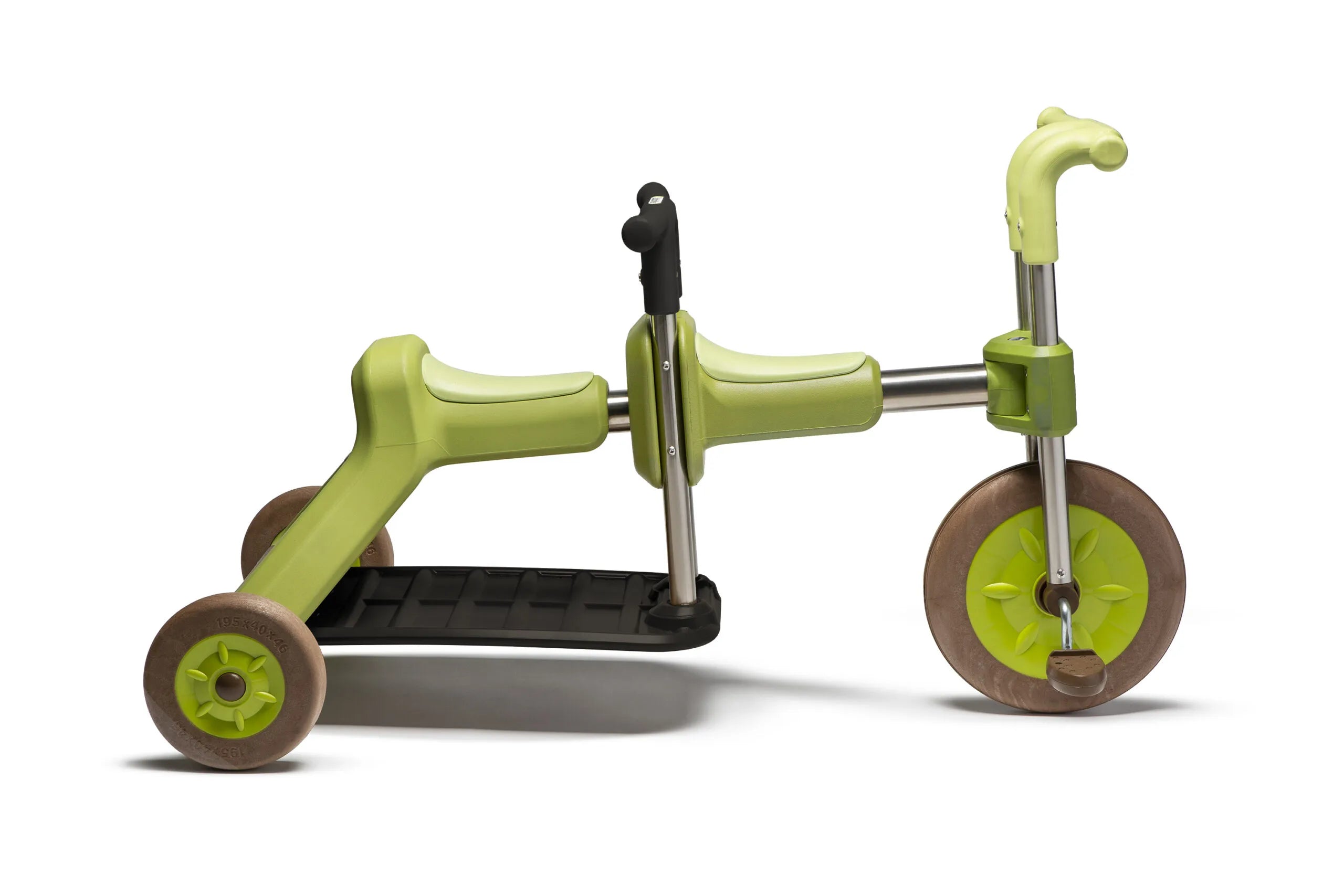 Italtrike Eolo 2-Seat Tricycle for Kids - Green | Outdoor Ride-On Toy for Toddlers & Preschoolers | Perfect for Parks, Backyards & Playdates