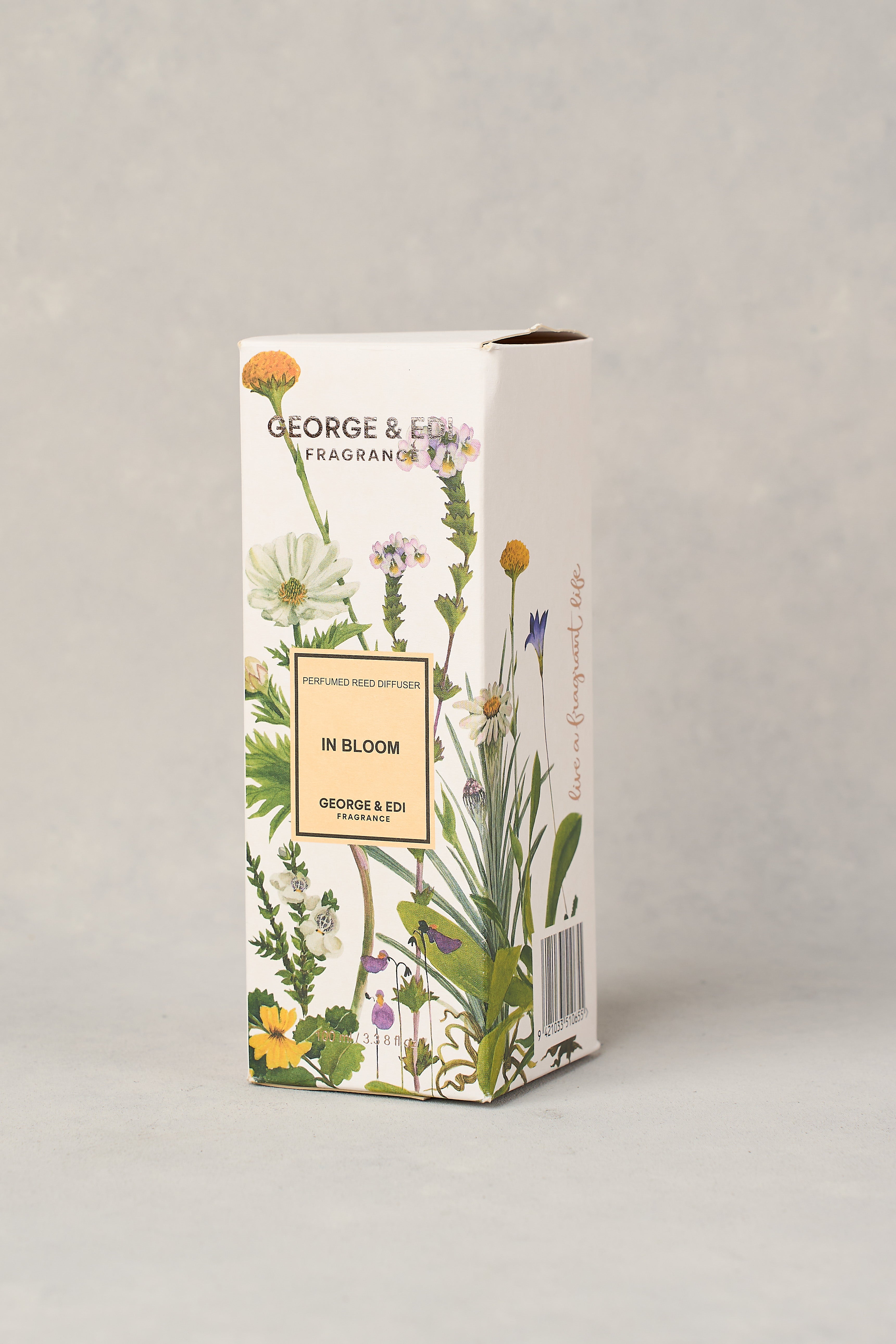 In Bloom Perfumed Reed Diffuser - Long Lasting Aromatherapy Essential Oil Diffuser for Home, Office & Spa | Relaxing Scented Air Freshener for Bedroom, Bathroom & Living Room