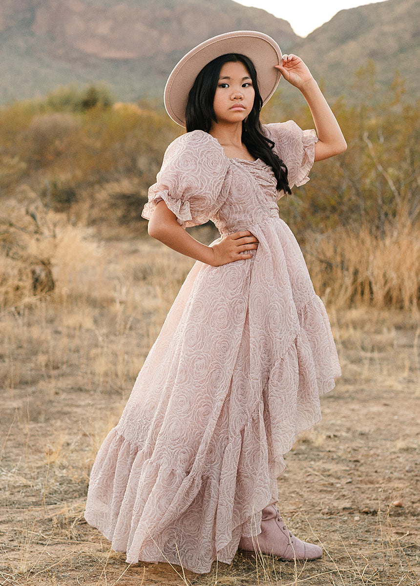 Shwaney Women's Elegant Dusty Lilac Impact Dress - Perfect for Weddings, Parties & Special Occasions