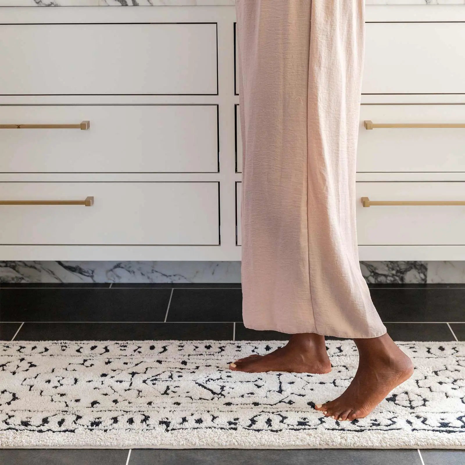 Soft and Absorbent Bath Mat - Arden Non-Slip Bathroom Rug for Safety and Comfort | Perfect for Bathroom, Shower, and Vanity Areas