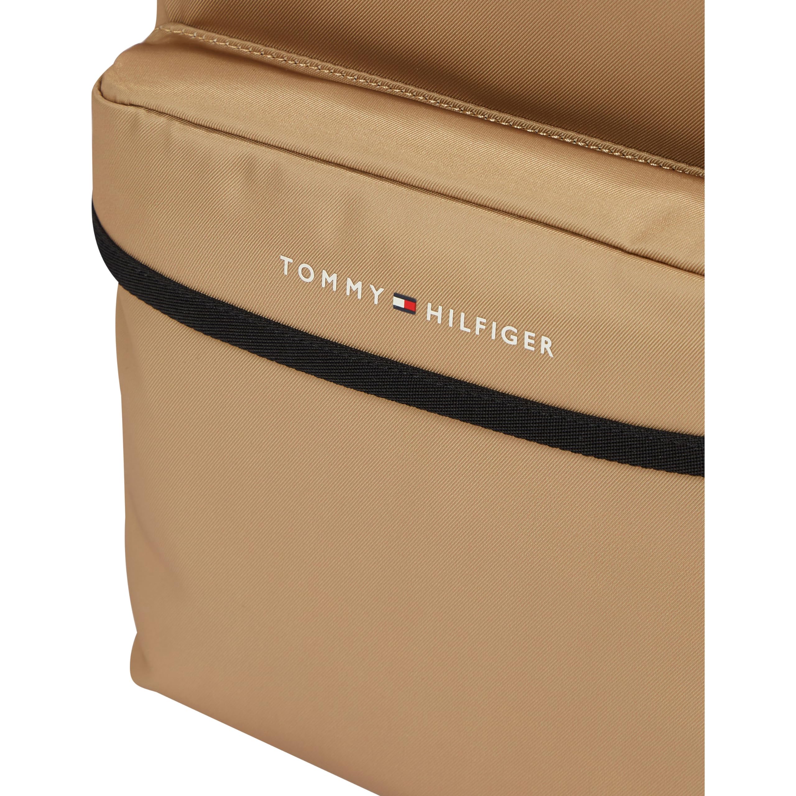 Tommy Hilfiger Men's TH Skyline Backpack - Stylish Laptop Bag for Work, Travel & College | Durable Casual Daypack with USB Charging Port