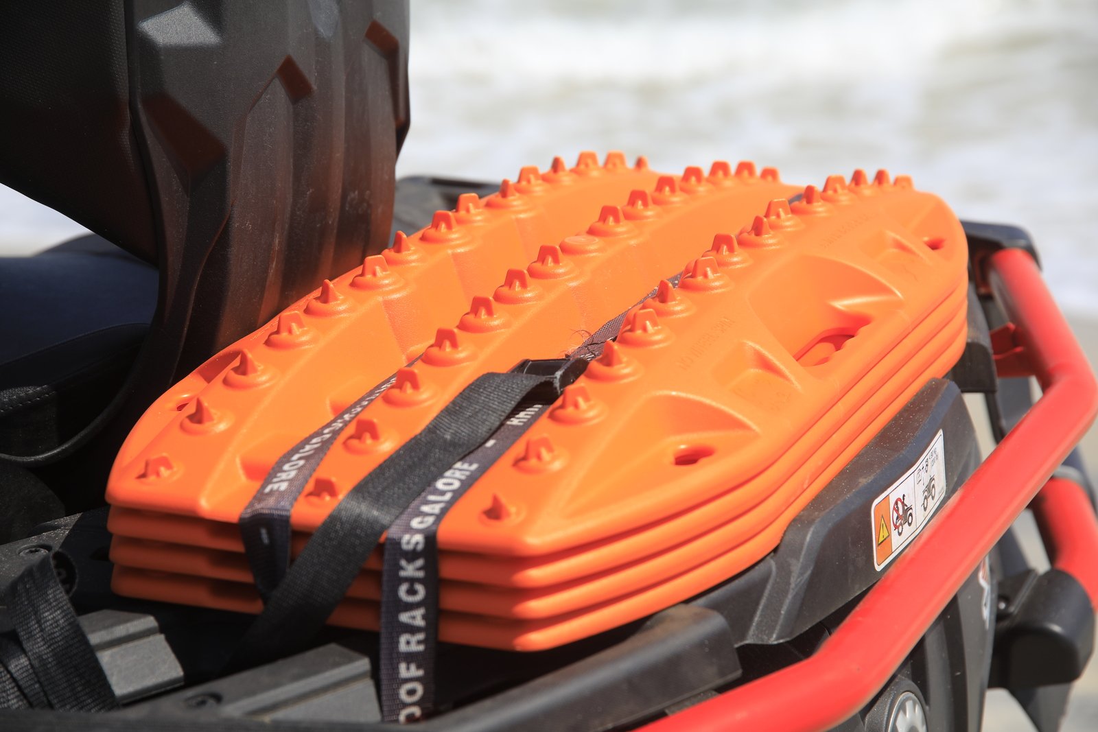 MAXTRAX Mini + JaxBase Combo - Off-Road Vehicle Recovery Kit for Jeep, Truck & SUV - Perfect for Sand, Mud & Snow Recovery
