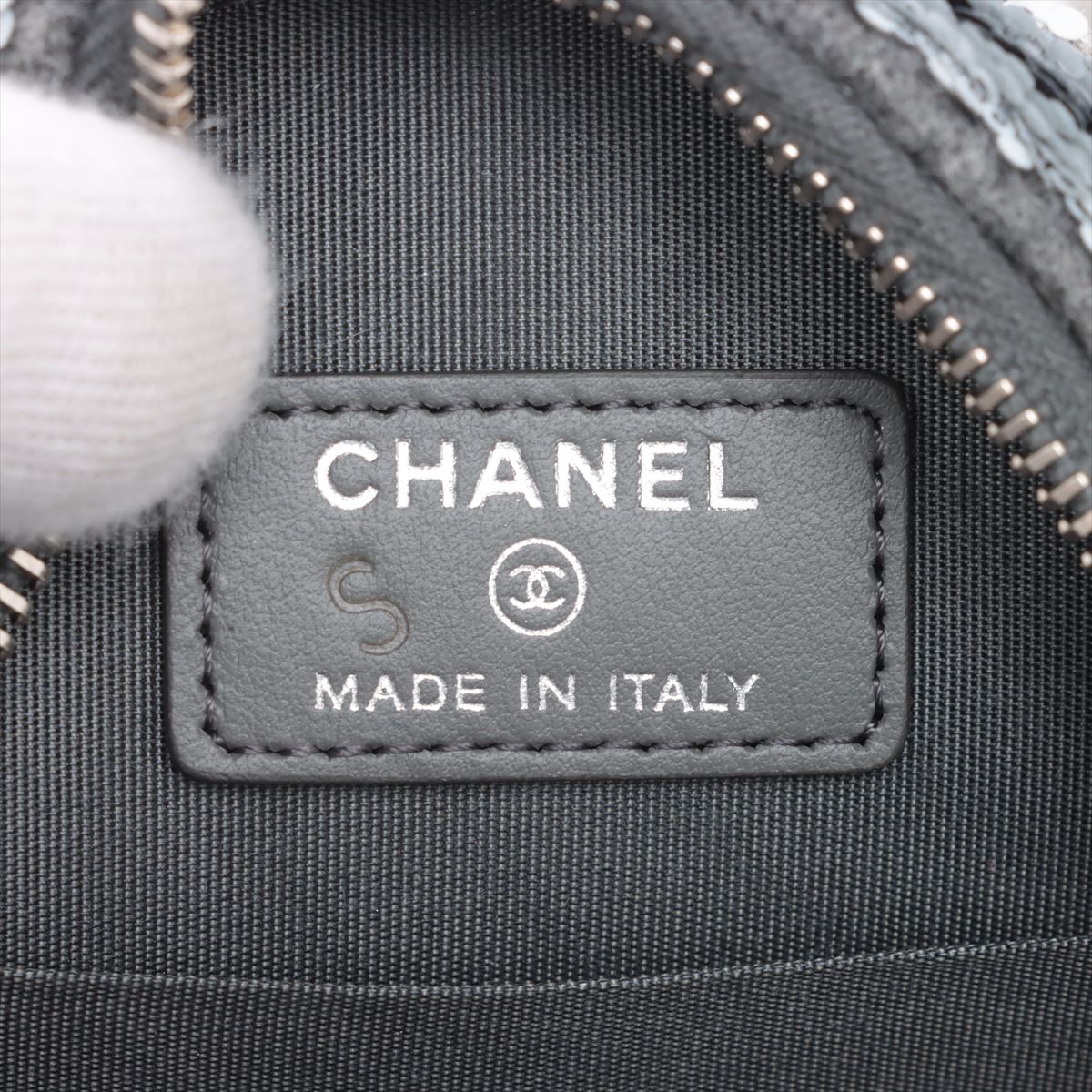 Chanel CC Logo Sequins & Wool Chain Round Shoulder Bag in Gray - Luxury Designer Crossbody Purse for Women | Perfect for Evening Parties, Date Nights & Special Occasions