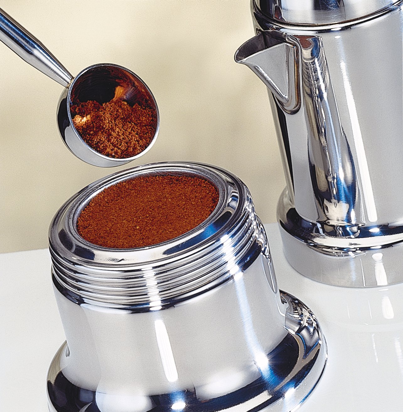 CILIO Aida 4-Cup Stainless Steel Stovetop Espresso Maker - Polished Silver Moka Pot for Italian Coffee - Perfect for Home, Camping & Office Use