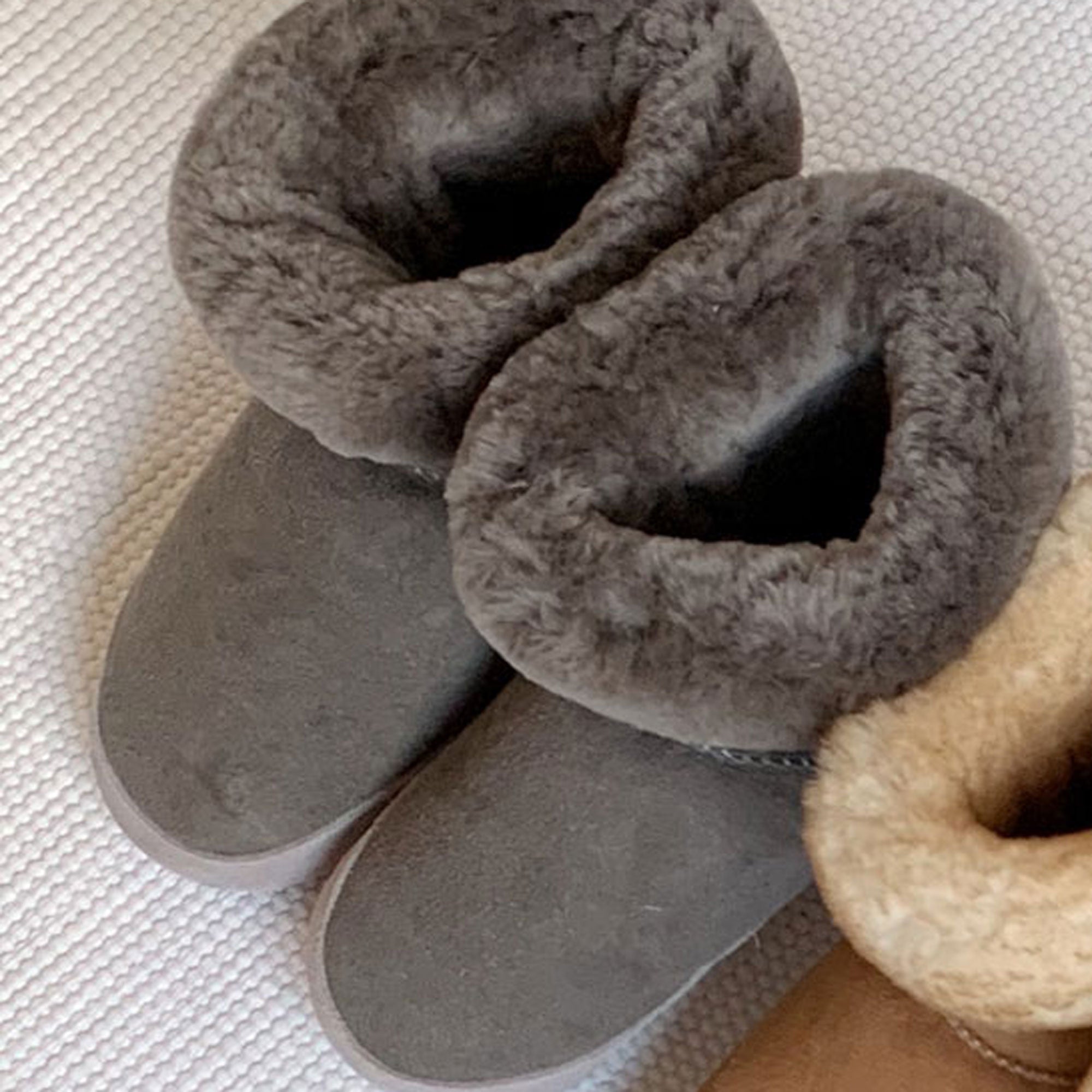 Premium Sheepskin Cabin Boots for Men & Women - Cozy Winter Indoor/Outdoor Slippers for Home, Camping & Cabin Wear