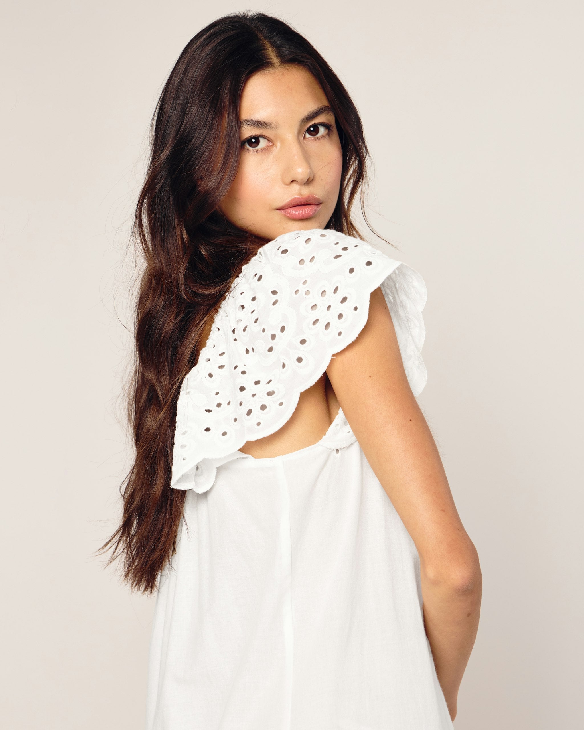 Women's White Twill Ava Nightgown - Soft & Comfortable Sleepwear for Relaxing at Home or Traveling