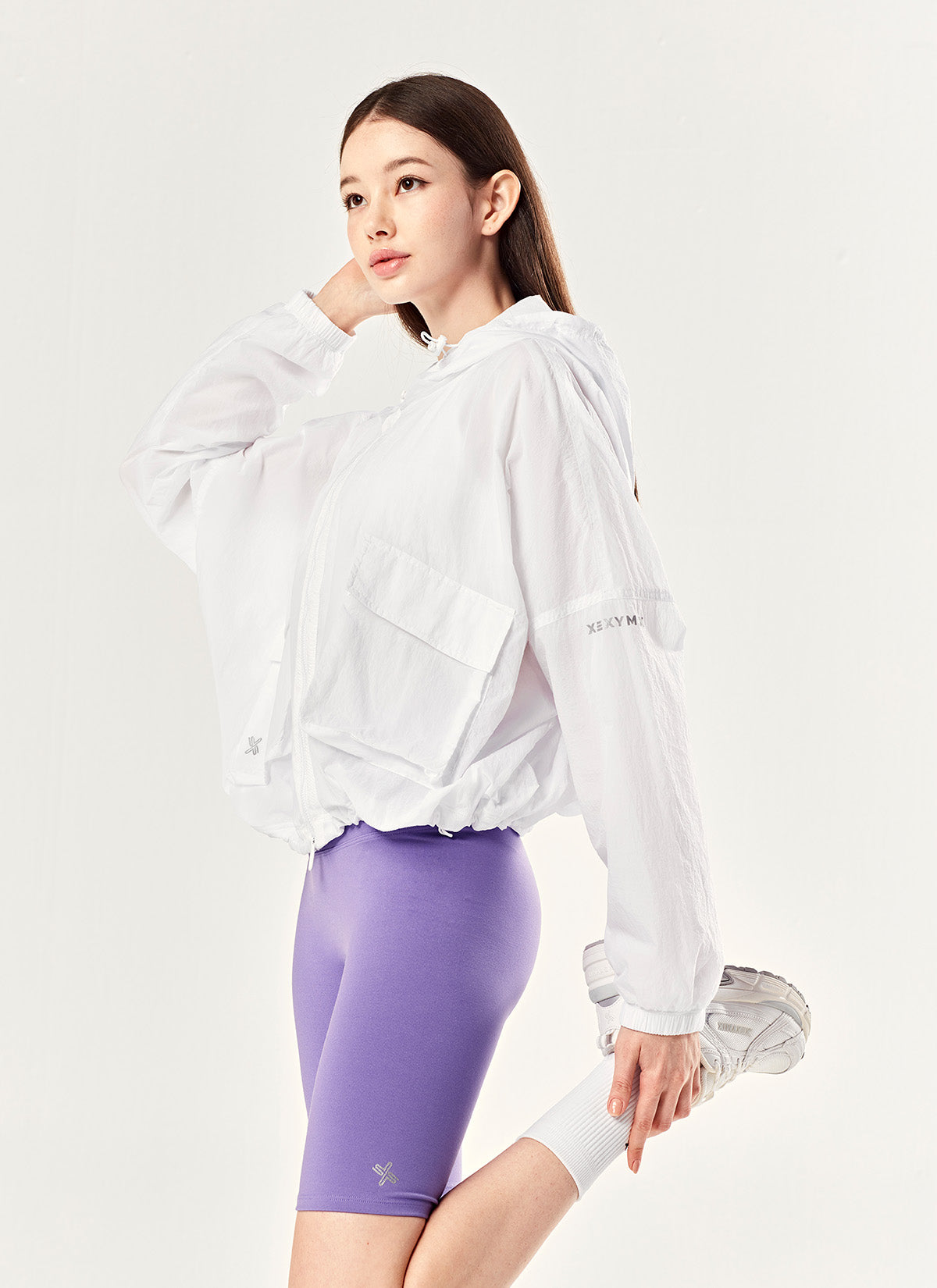 Stylish 2-Way Crop Hood Windbreaker Jacket for Women - Perfect for Running, Hiking & Outdoor Activities