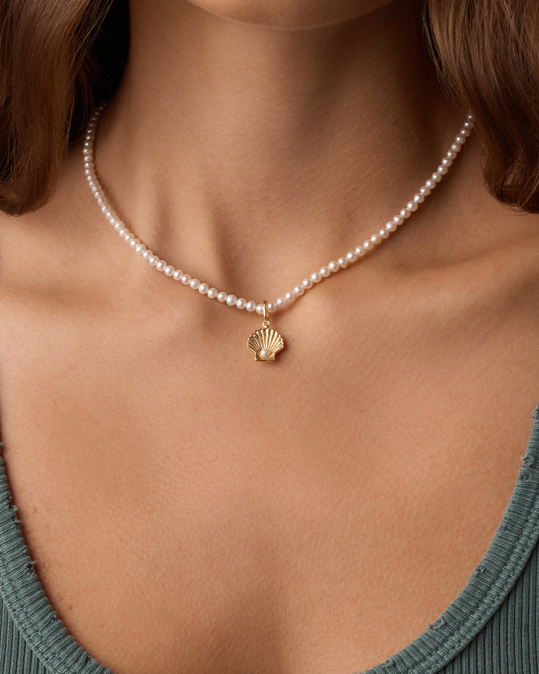 Elegant Shell Pearl Charm Necklace - Dainty Beach Jewelry for Women - Perfect for Weddings, Parties & Everyday Wear
