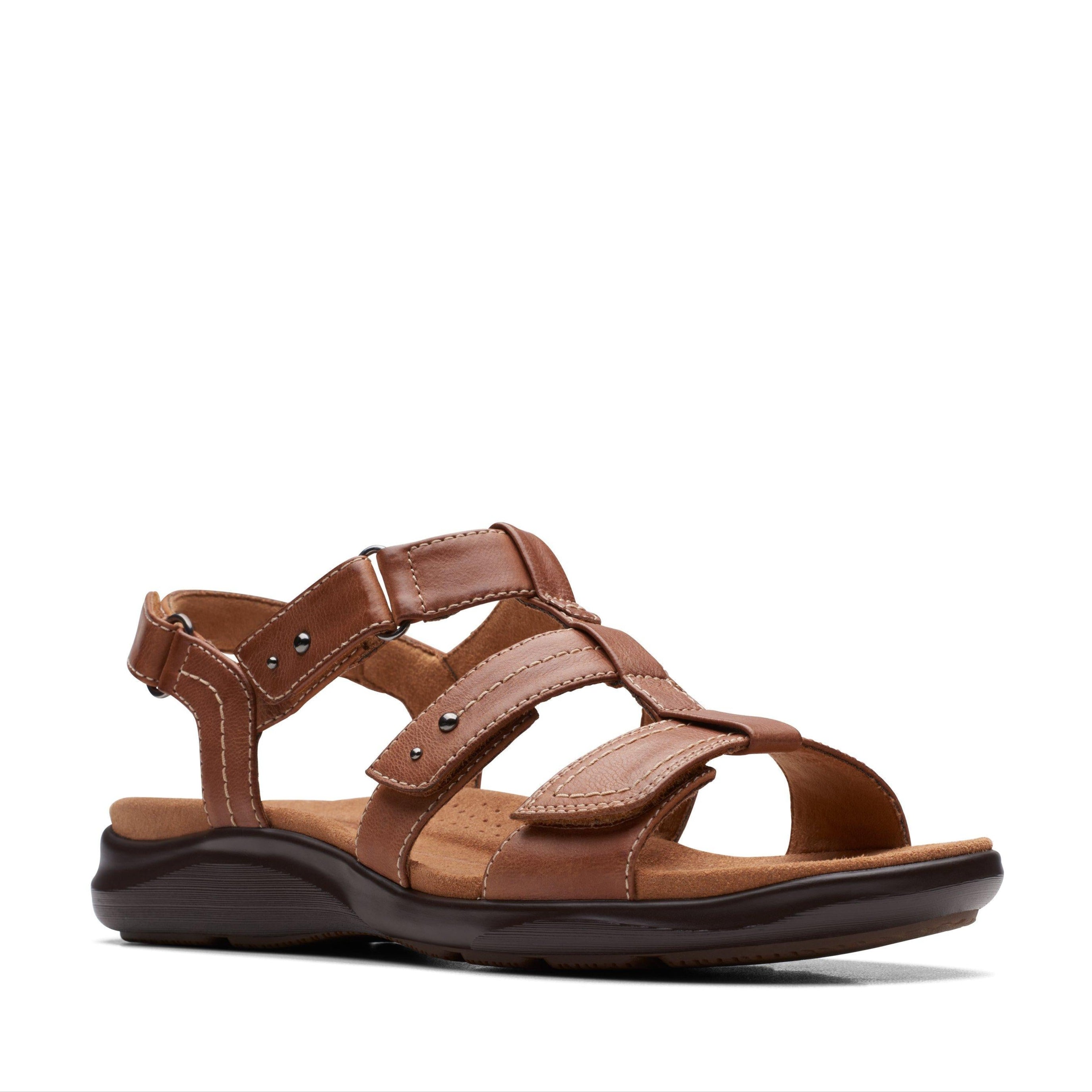 CLARKS KITLY STEP Women's Comfortable Slip-On Shoes - Medium & Wide Widths for All-Day Wear - Perfect for Work, Travel & Casual Outings