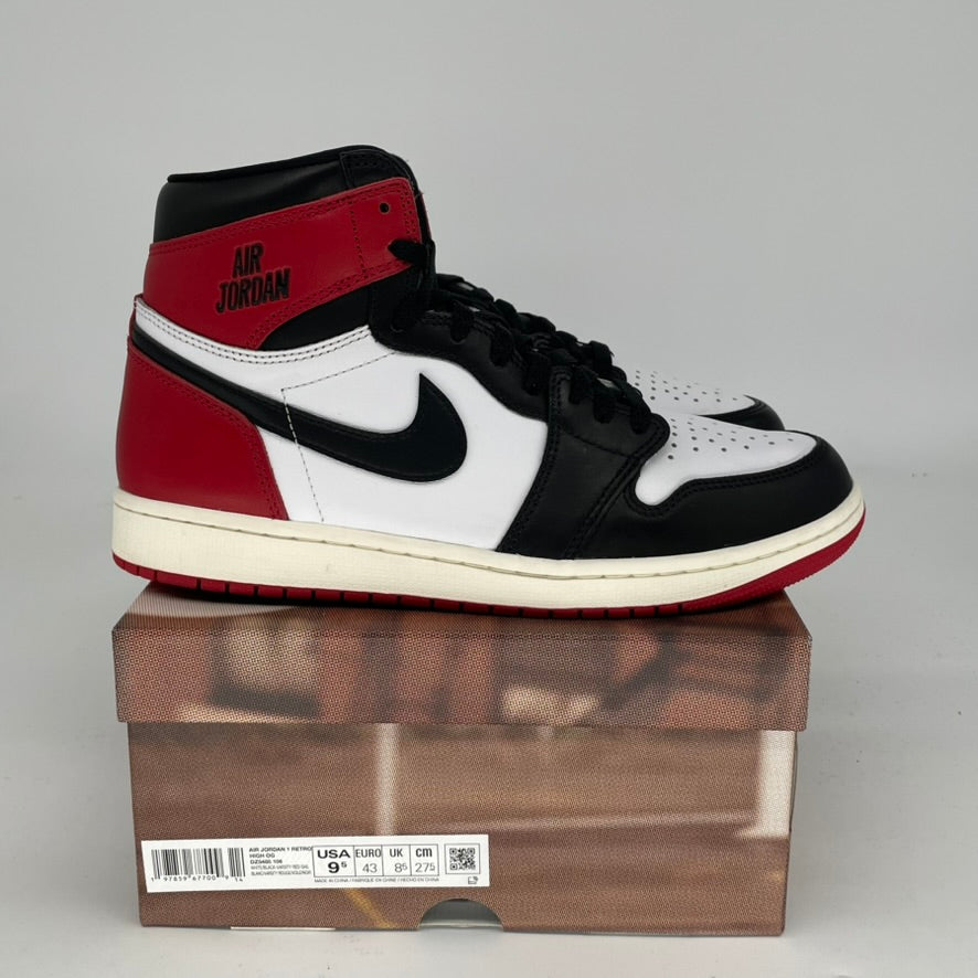 AIR JORDAN 1 Black Toe Reimagined Sneakers - Men's Size 9.5/Women's Size 11 (DZ5485-106) - Retro Basketball Shoes for Streetwear & Casual Outfits