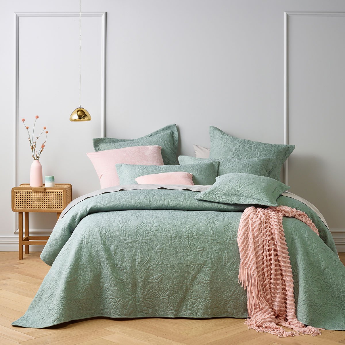 Florida Sage Bedspread Set By Bianca - Queen Size Luxury Bedding for Coastal & Boho Bedroom Decor | Perfect for Master Bedroom, Guest Room & Vacation Homes
