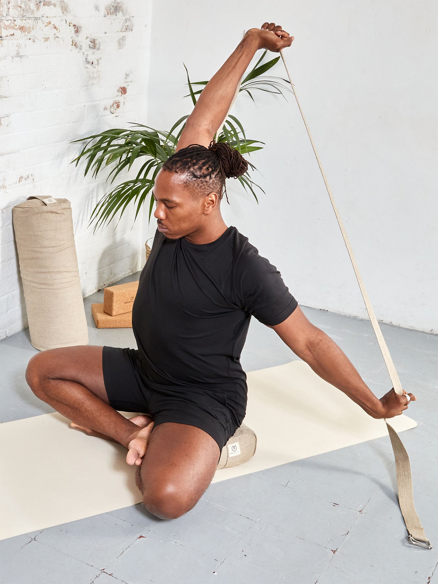 Yogamatters Natural Hemp Yoga Belt - Box of 20 for Stretching, Flexibility & Yoga Poses - Perfect for Home, Studio & Travel Use