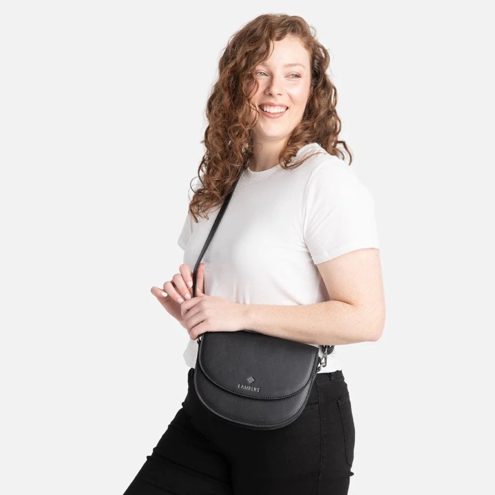 Naomi - Premium Women's Fashion & Accessories | Trendy Styles for Everyday Wear & Special Occasions