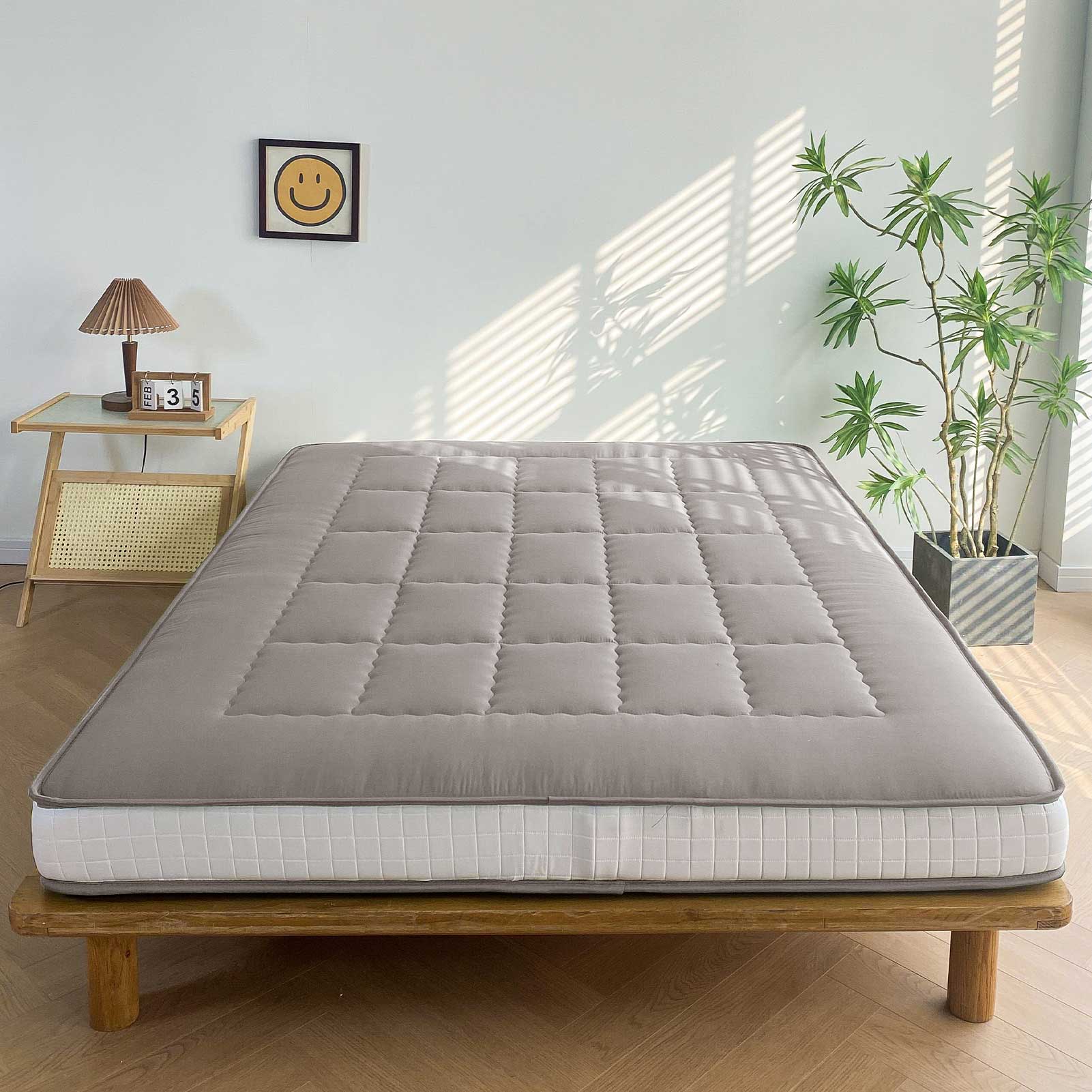 MAXYOYO 6 Extra Thick Japanese Futon Mattress - Rectangle Quilting Floor Bed for Family & Guests - Dark Grey - Perfect for Small Spaces, Guest Rooms & Minimalist Living