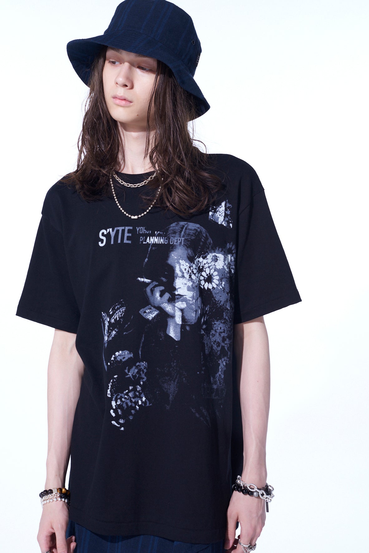 Trendy Graphic T-Shirt with Cigarettes & Butterflies Print - Stylish Streetwear for Men & Women | Perfect for Casual Outfits, Concerts & Urban Fashion