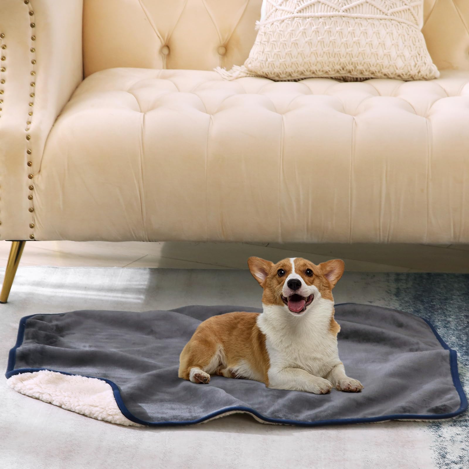DaysU Reversible Sherpa Fleece Pet Blanket for Small Dogs & Cats - 26.5