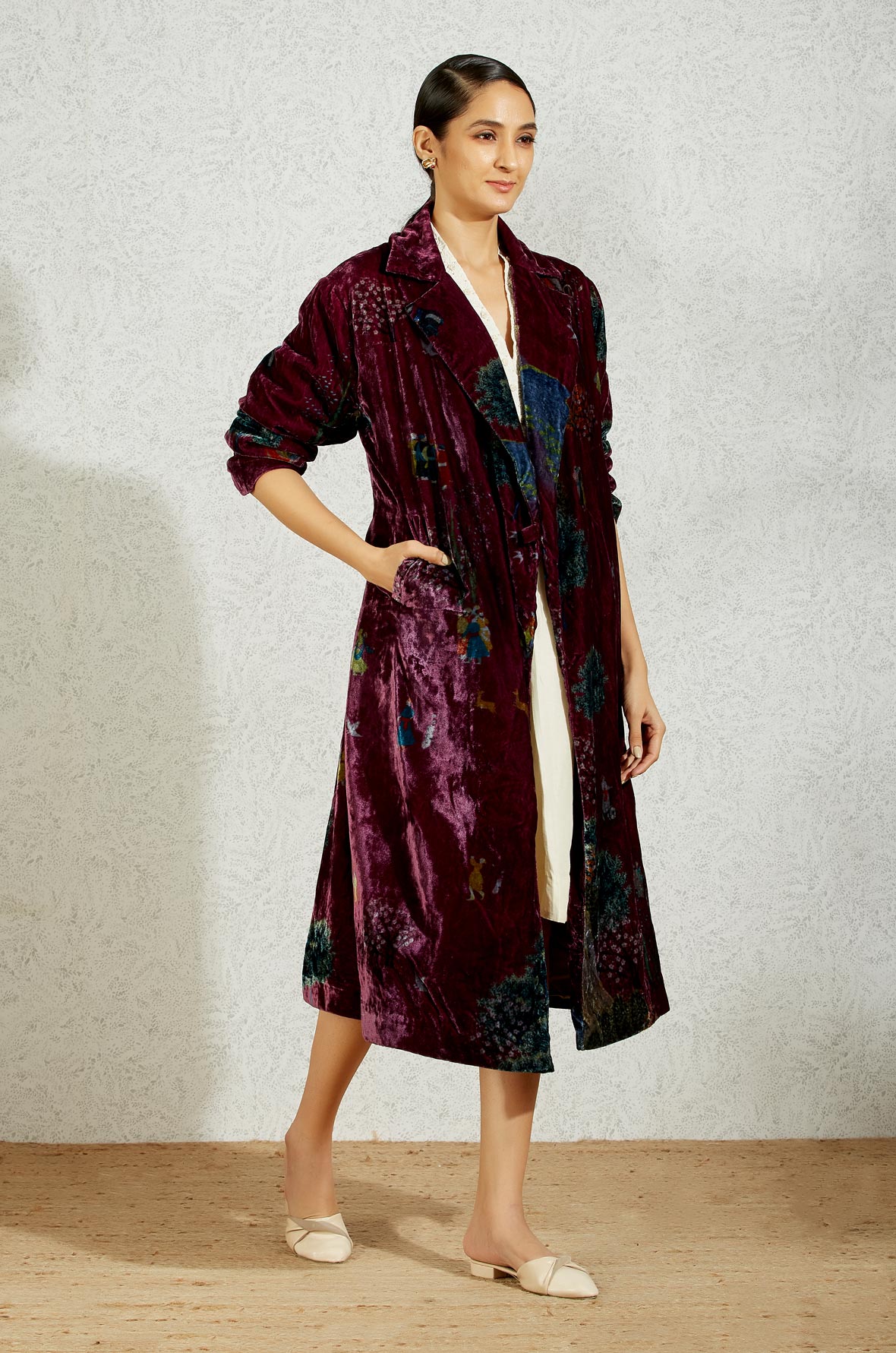 Luxury Long Velvet Coat for Women - Elegant Wine Red Winter Trench Coat - Perfect for Evening Parties, Weddings & Formal Events