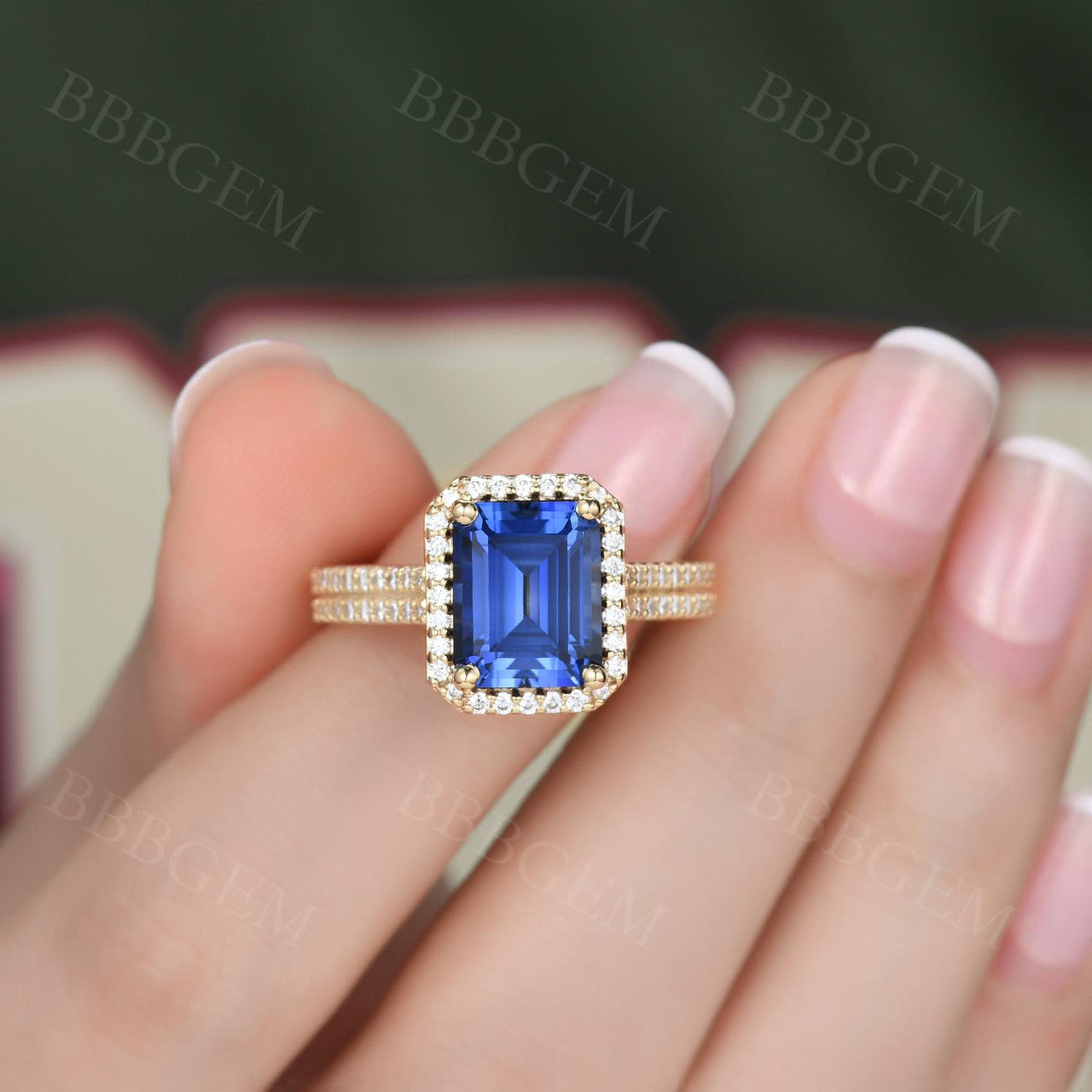 Vintage 8X10mm Emerald Cut Sapphire Ring with Diamond Halo - 14K Yellow Gold Wedding Band (4 Carat Total Weight) for Engagement, Anniversary & Special Occasions