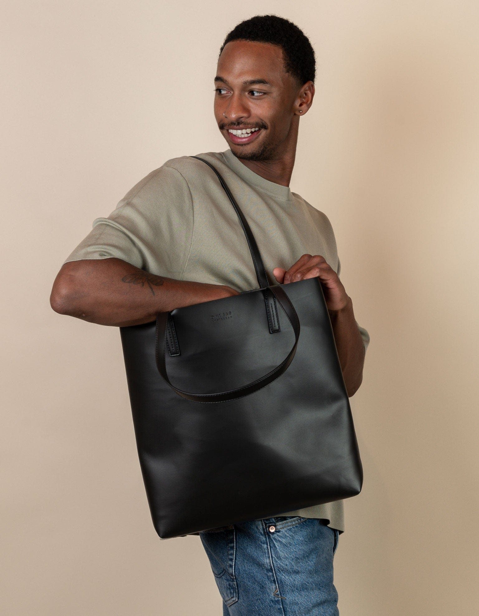 Georgia Unisex Vegan Leather Tote Bag - Apple-Inspired Design | Black | Perfect for Work, Travel & Everyday Use
