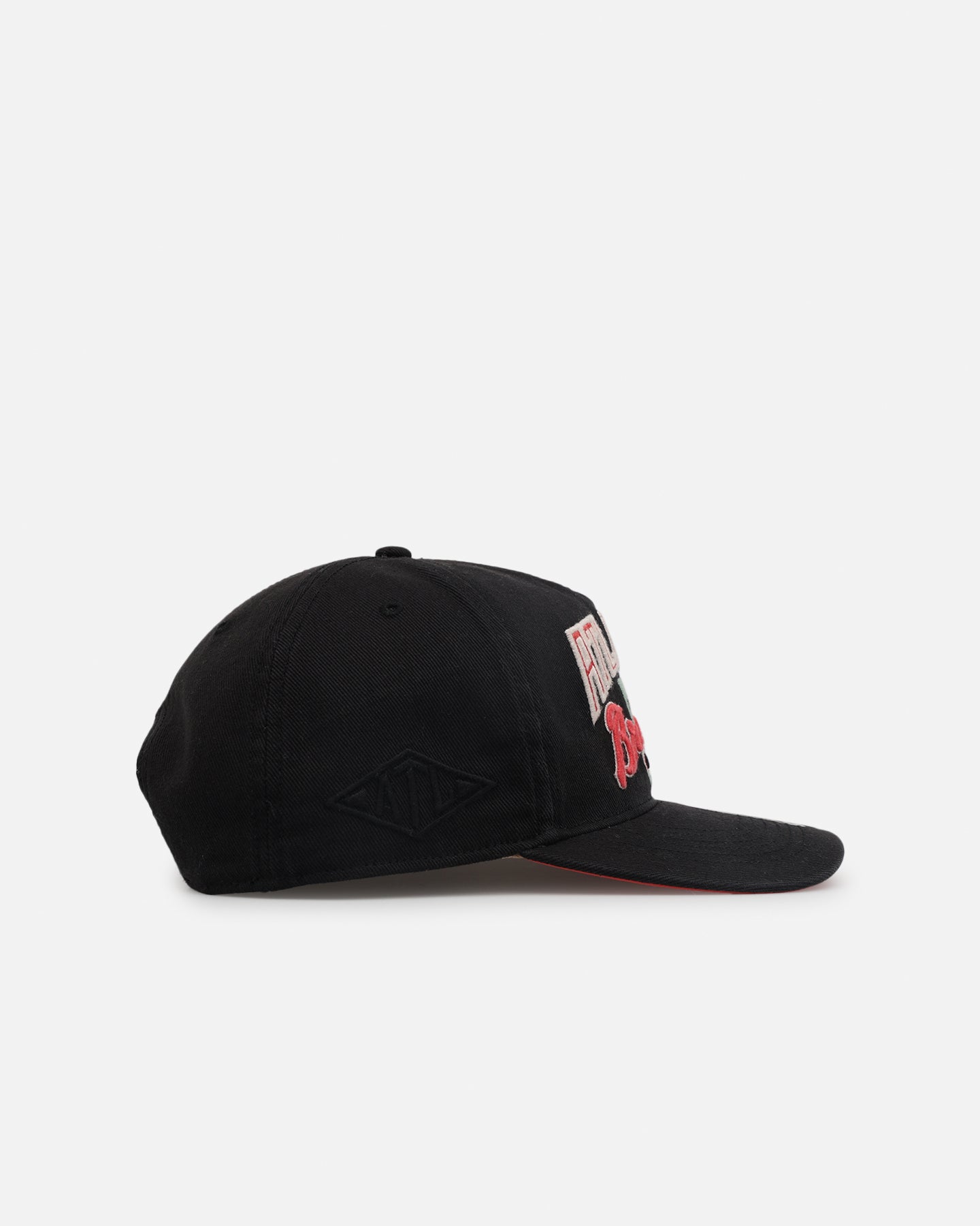 47 Brand Atlanta Braves 'MLB Trophy Case' Snapback Hat - Adjustable Black Baseball Cap for Men & Women - Perfect for Games, Tailgating & Casual Wear