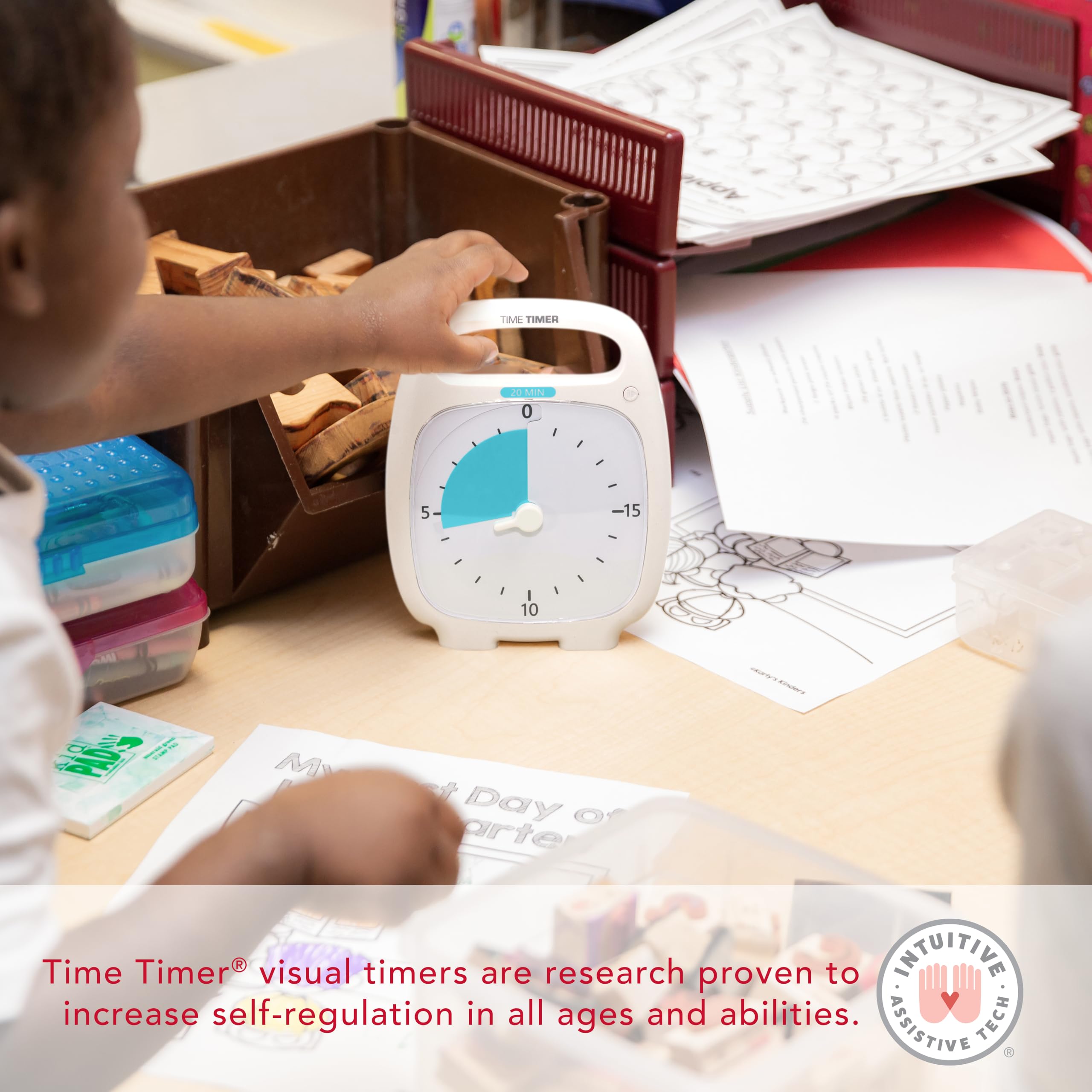 Time Timer PLUS 20 Minute Visual Countdown Timer with Portable Handle - Silent Operation Study Tool for Classroom, Office & Homeschooling - Perfect for Focus Sessions, Productivity Tracking and Time Management (White)