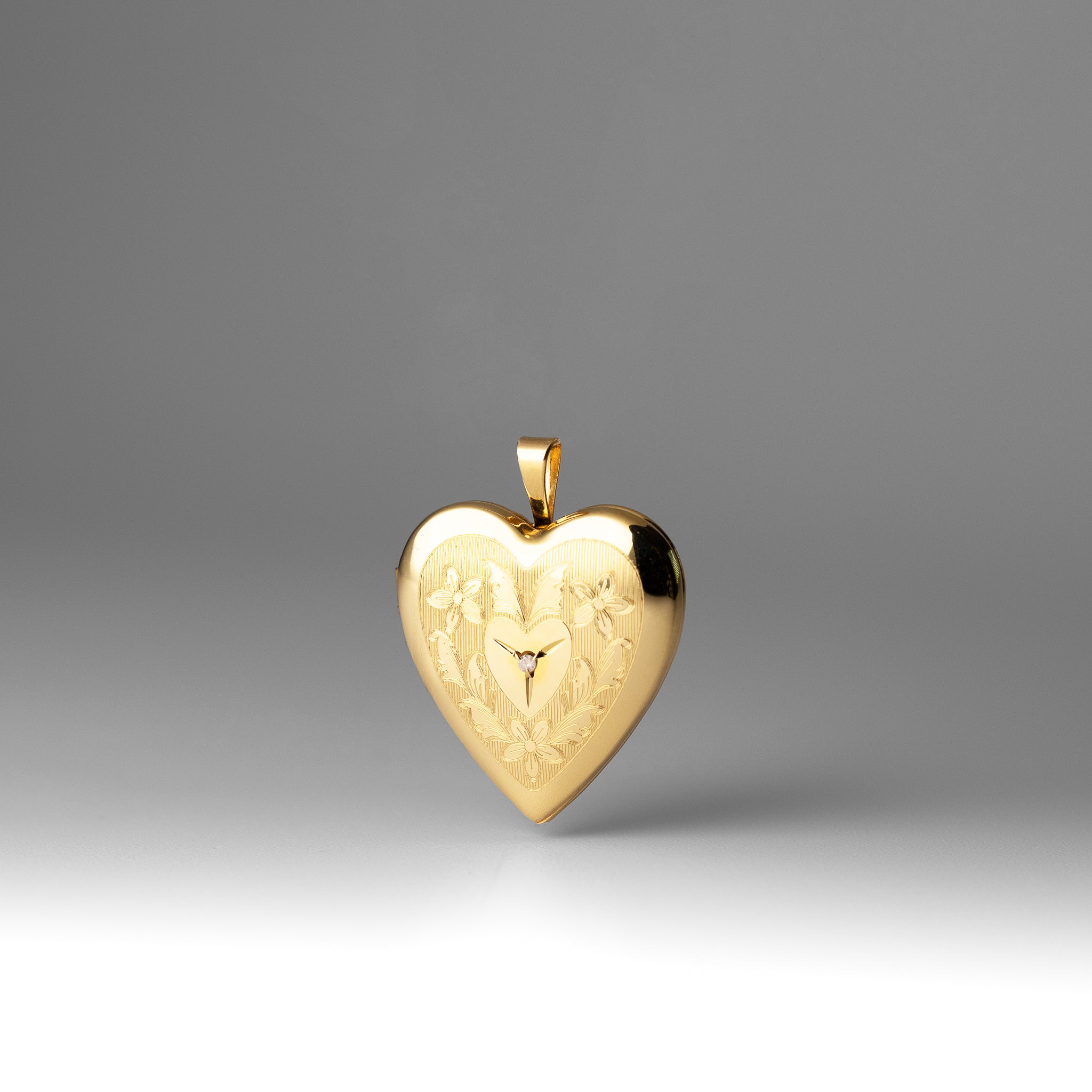 20mm Gold Polished Floral Design Diamond Heart Locket Pendant Necklace XL848 - Perfect for Valentine's Day Gifts, Anniversary Presents & Romantic Occasions