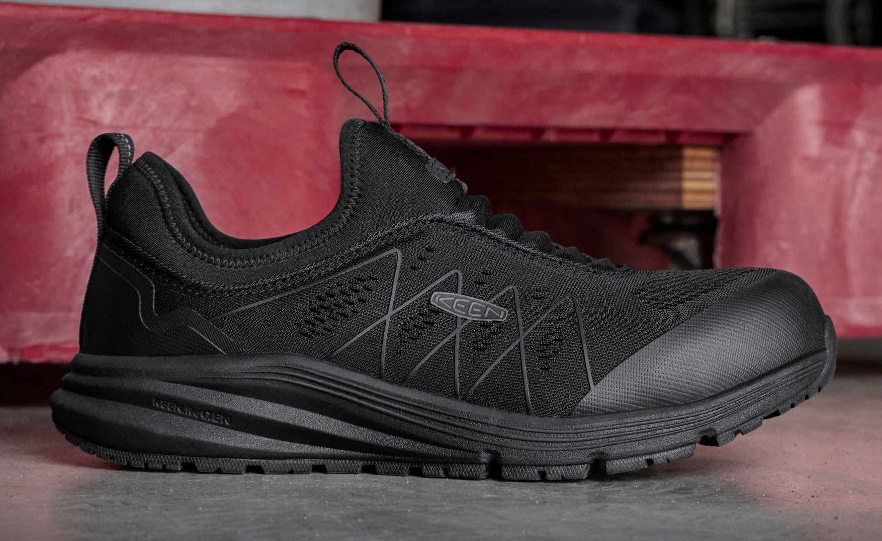 Men's Vista Energy Shift ESD Carbon Toe Work Shoes - Black/Black | Slip Resistant & Electrical Hazard Protection for Construction & Industrial Work