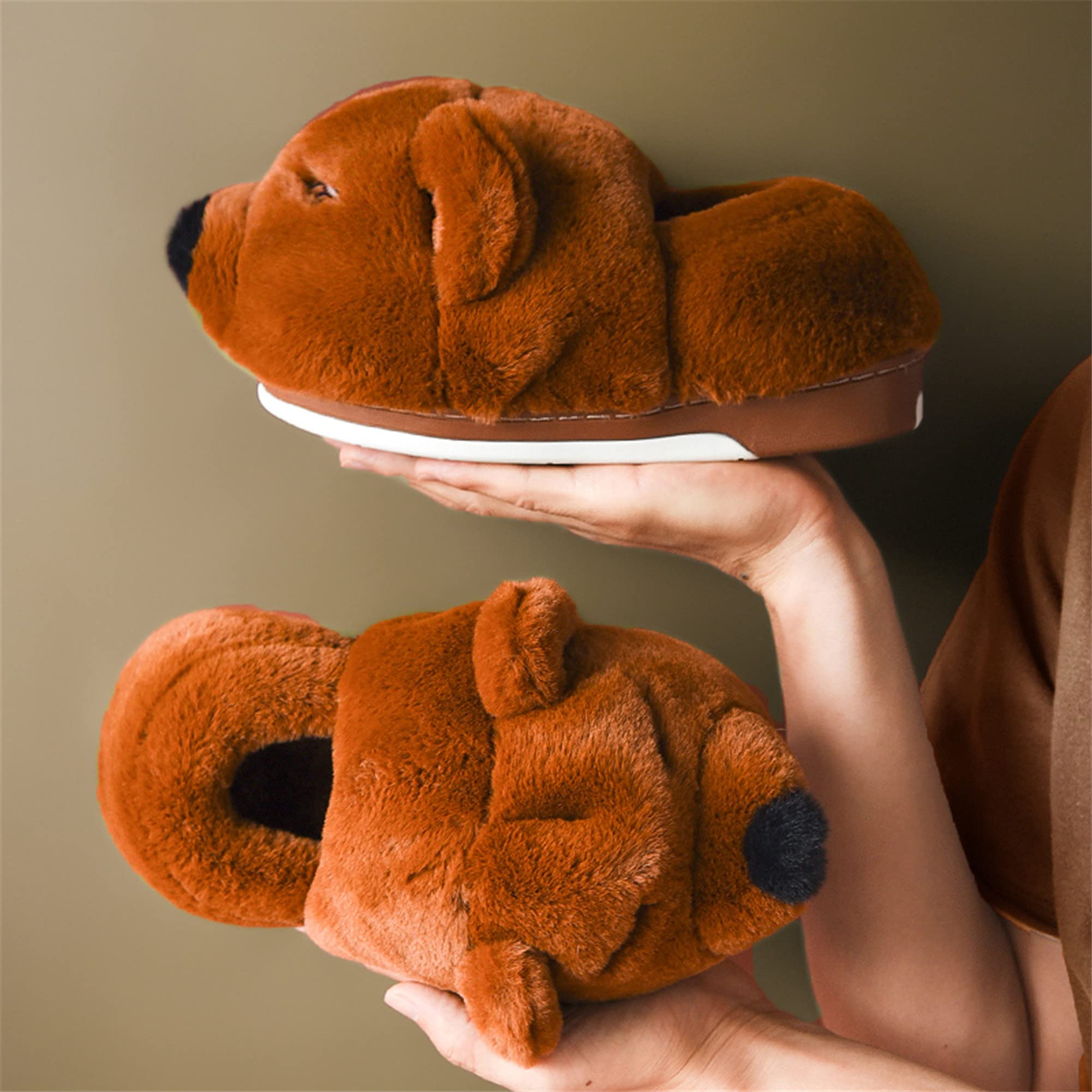 LANFIRE Women's Cute Bear Slippers - Animal Themed Fuzzy House Shoes, Soft Plush Winter Warm Indoor Slippers with Non-Slip Sole for Home, Lounge & Gift Giving