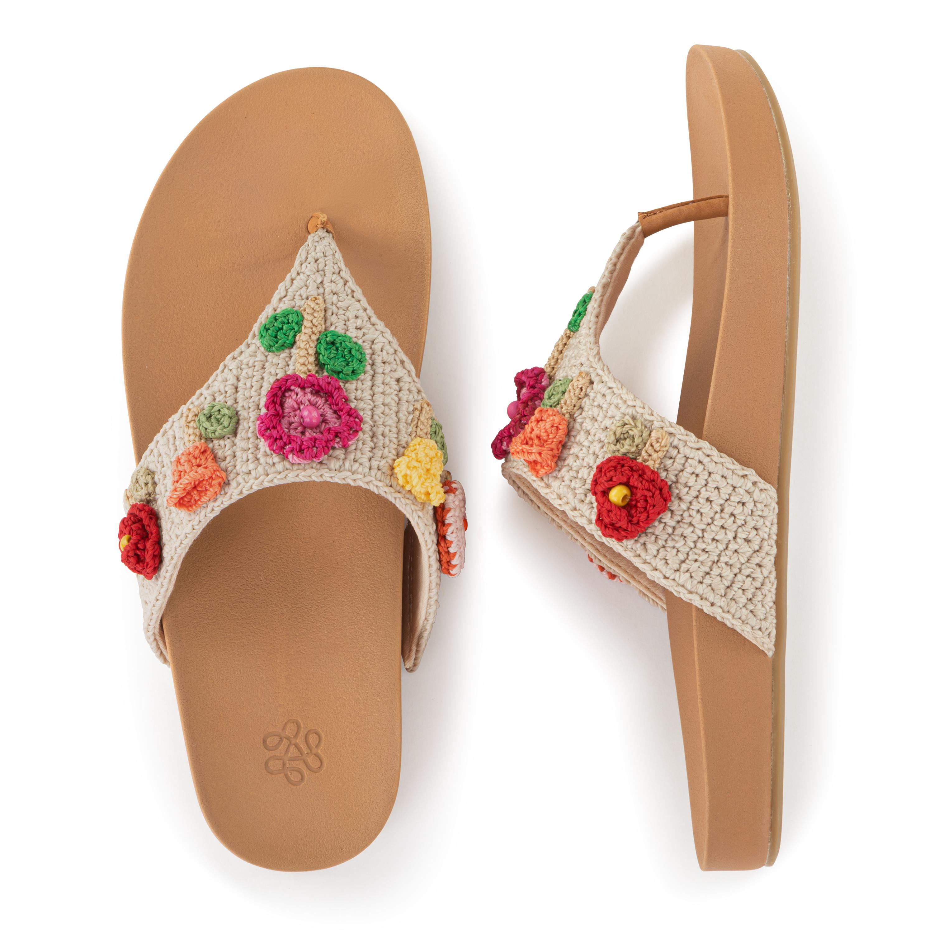 Everly Women's Comfortable Flat Sandals - Lightweight & Breathable Summer Shoes for Walking, Beach, and Casual Outings