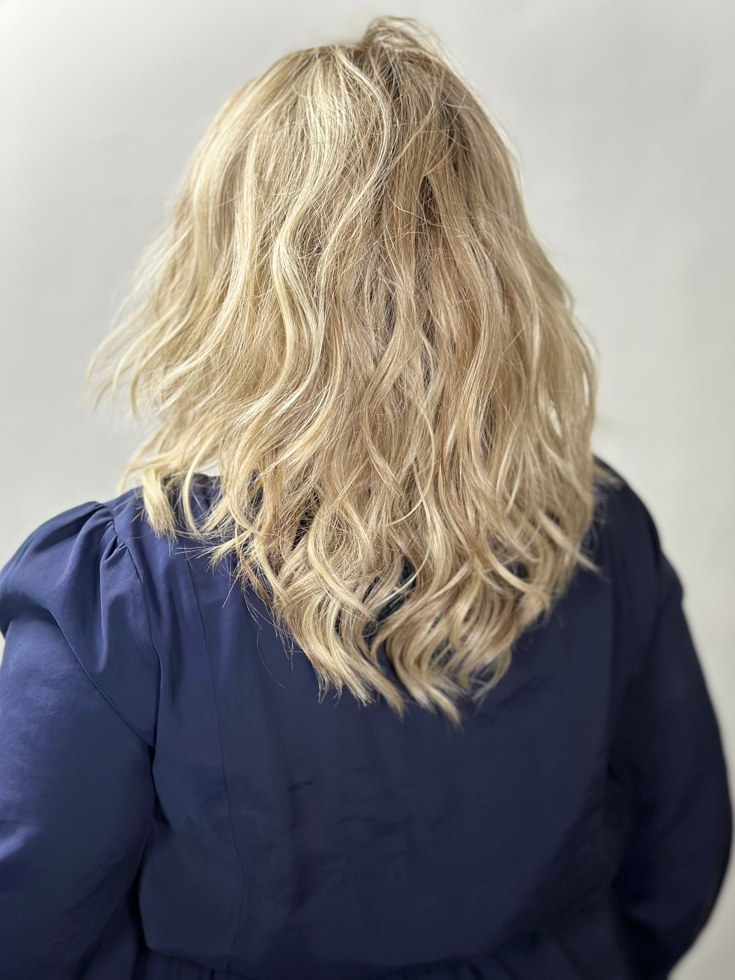 TRUE PASSION Frosted Blonde Hair Dye - Semi-Permanent Hair Color for Women & Men - Vegan & Cruelty Free - Perfect for Parties, Halloween & Cosplay