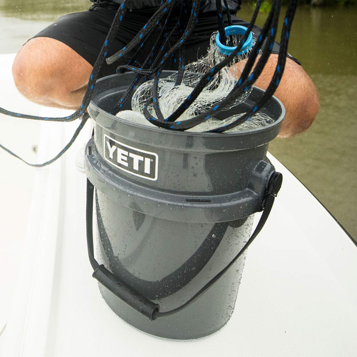 YETI Loadout 5-Gallon Heavy Duty Bucket - Durable Impact Resistant Fishing & Utility Pail for Outdoor Adventures, Camping, Hunting & Home Storage | Perfect for Ice Fishing, Tools Organization & DIY Projects