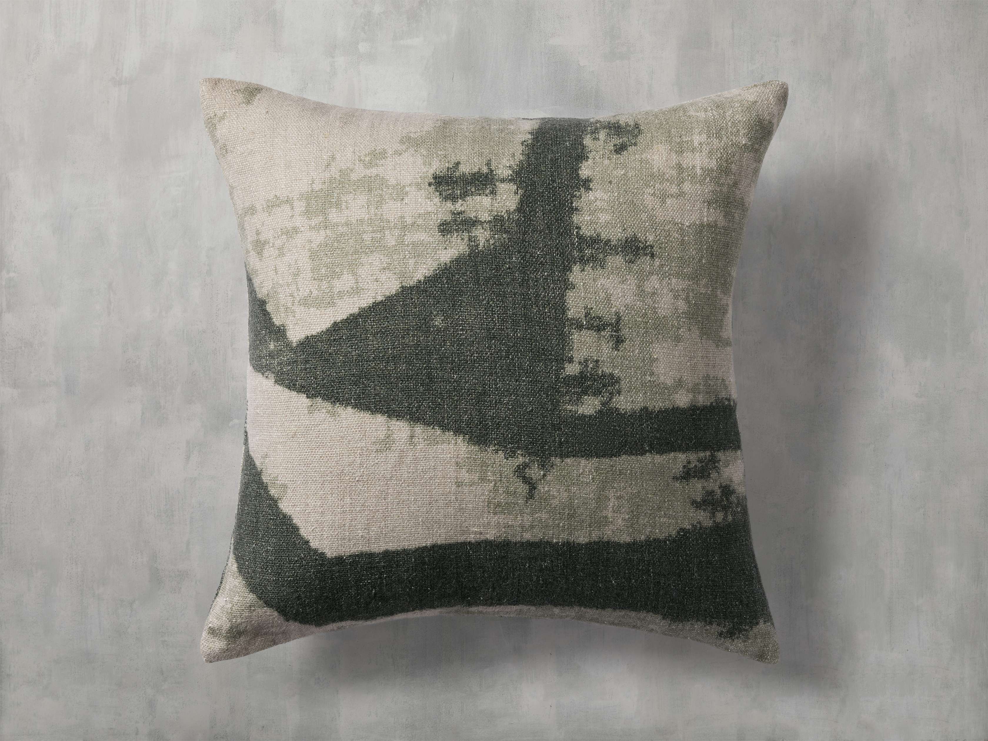 Premium Pacific Blue Pillow Cover - Soft & Durable Decorative Cushion Case for Living Room, Bedroom, Sofa - Home Decor & Interior Design Accessory