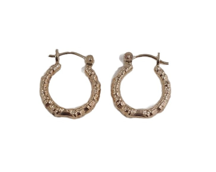 14K Gold Hoop Earrings for Women - Classic Dainty Huggie Hoops - Perfect for Everyday Wear, Gifts & Special Occasions