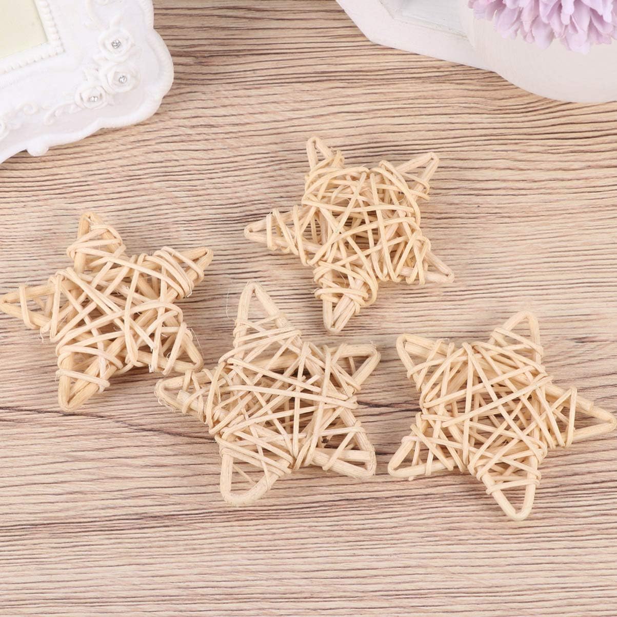 4 Pack Natural Wicker Rattan Chew Toys for Rabbits, Hamsters & Small Pets - Heart-Shaped Bunny Molar Chew Toys for Chinchillas, Tooth Grinding & Pet Activity | Durable Pet Chew Toys for Dental Health & Stress Relief | Perfect for Small Animal Cages, Playtime & Wedding Decor Flower Balls
