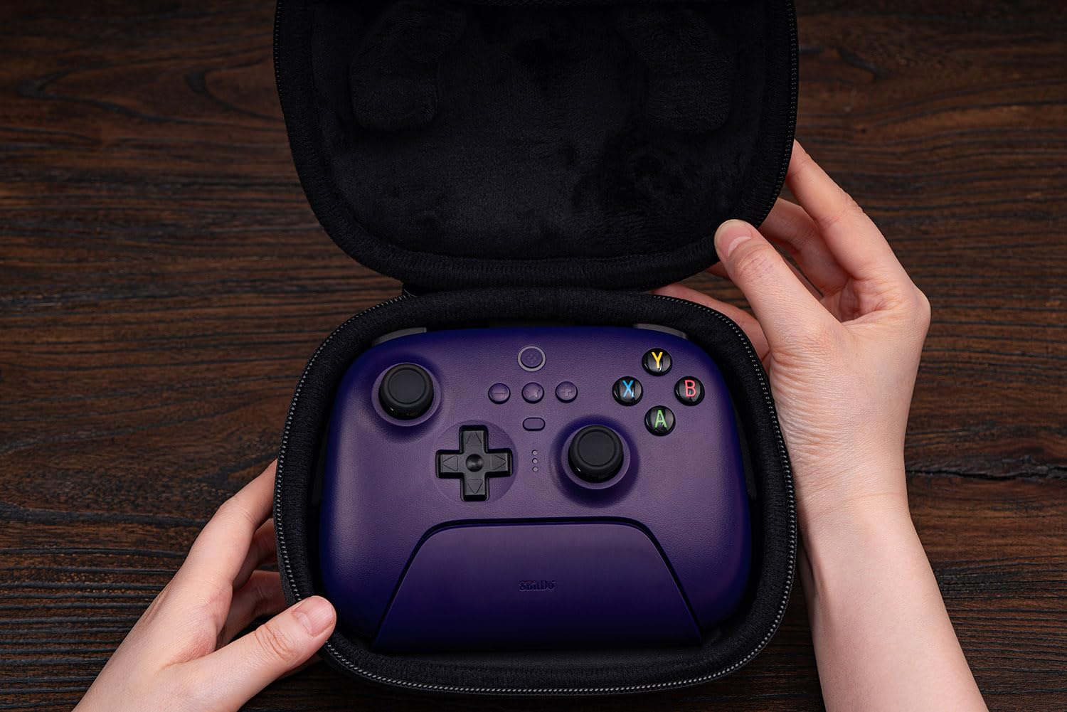 8BitDo Ultimate Controller Case with Dock - Travel Protection for Gaming