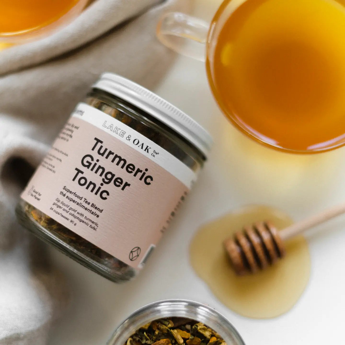 LAKE & OAK Turmeric Ginger Tonic Superfood Tea Blend - Organic Herbal Wellness Drink for Digestion & Immunity - Perfect for Morning Boost or Evening Relaxation