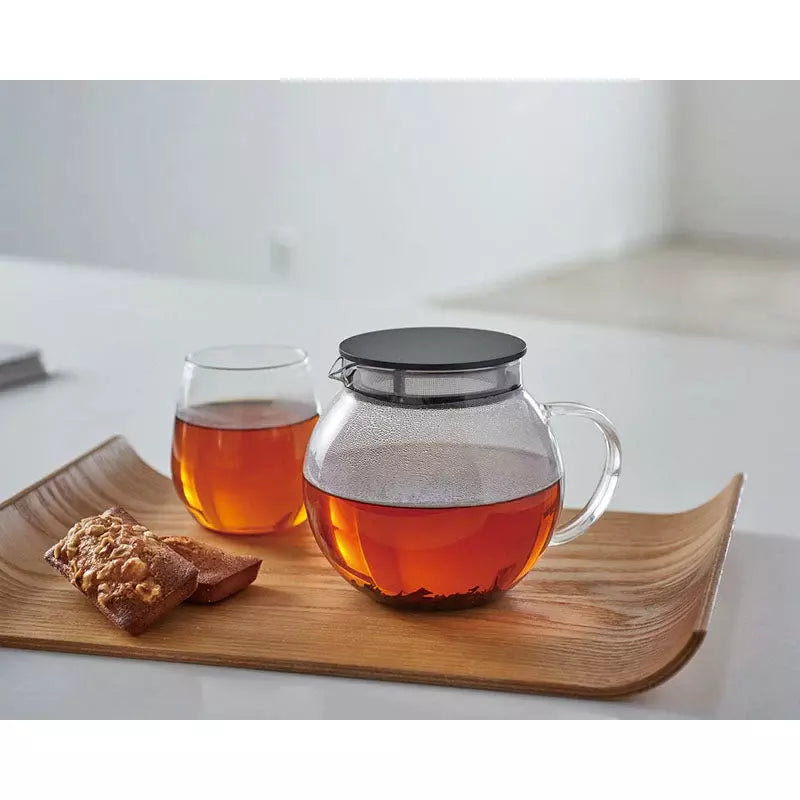 Hario Jumping Leaf 600ml Glass Teapot with Stainless Steel Strainer Lid - Clear Borosilicate Teapot for Loose Leaf Tea, Herbal Tea & Iced Tea Brewing - Perfect for Home, Office & Tea Ceremonies