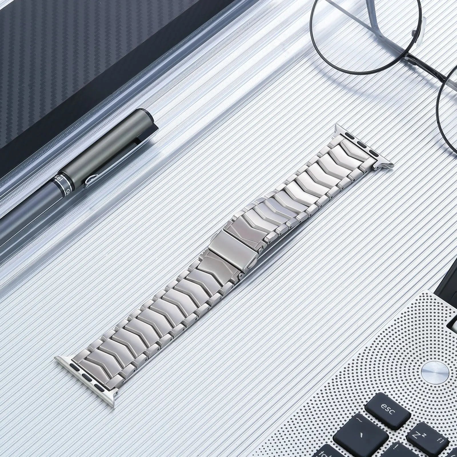 Premium Solid Titanium Band for Men - Durable & Hypoallergenic Wedding Ring, Anniversary Gift - Perfect for Everyday Wear, Travel & Outdoor Activities
