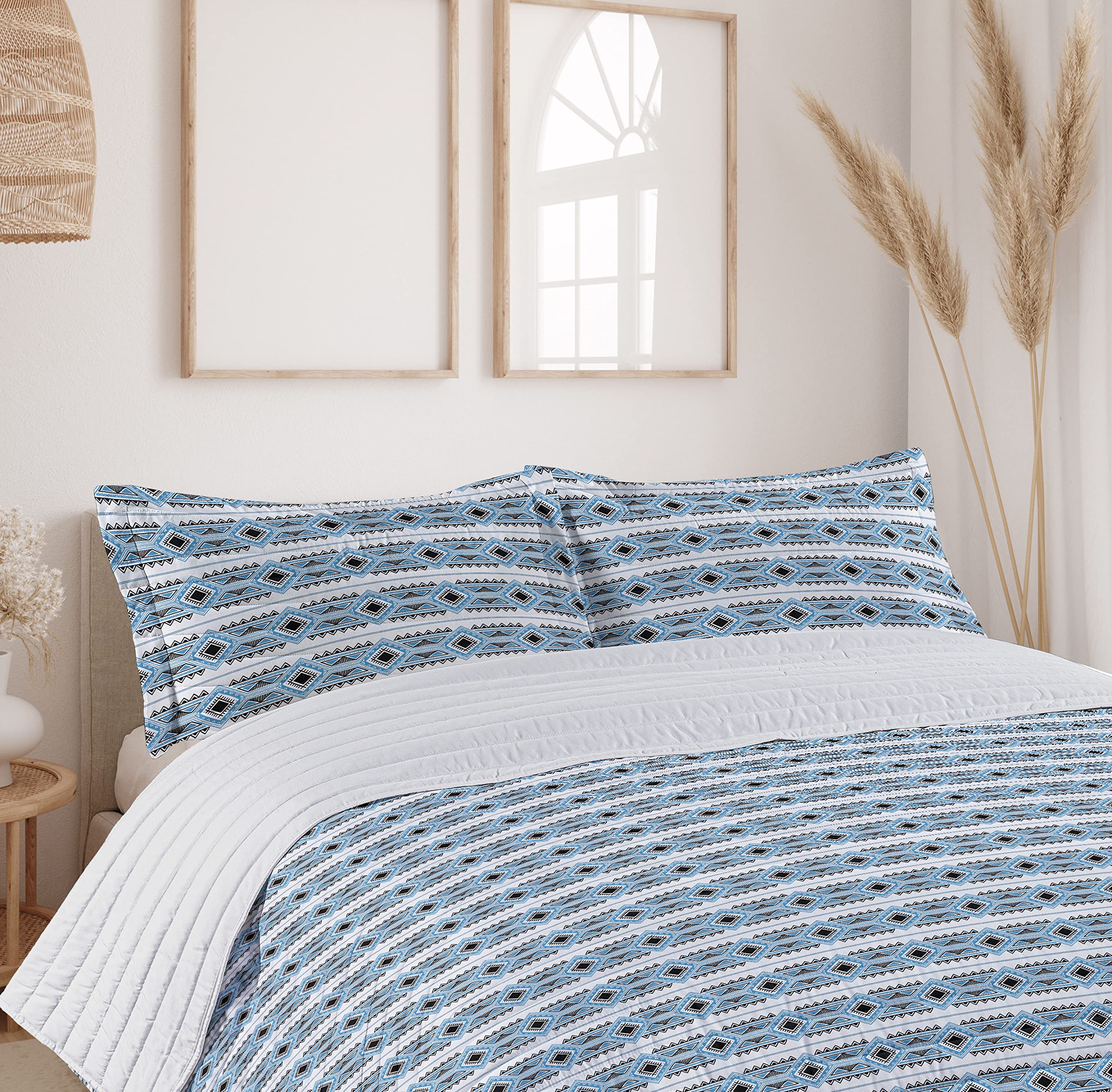 Ambesonne Tribal Microfiber Bedspread Set - Prehistoric Geometric Design with Ethnic Vibes | Soft King Size Bedding Set with Pillow Shams & Comforter in Sea Blue & Charcoal Grey | Perfect for Boho Bedroom Decor, Guest Rooms & Cozy Home Styling