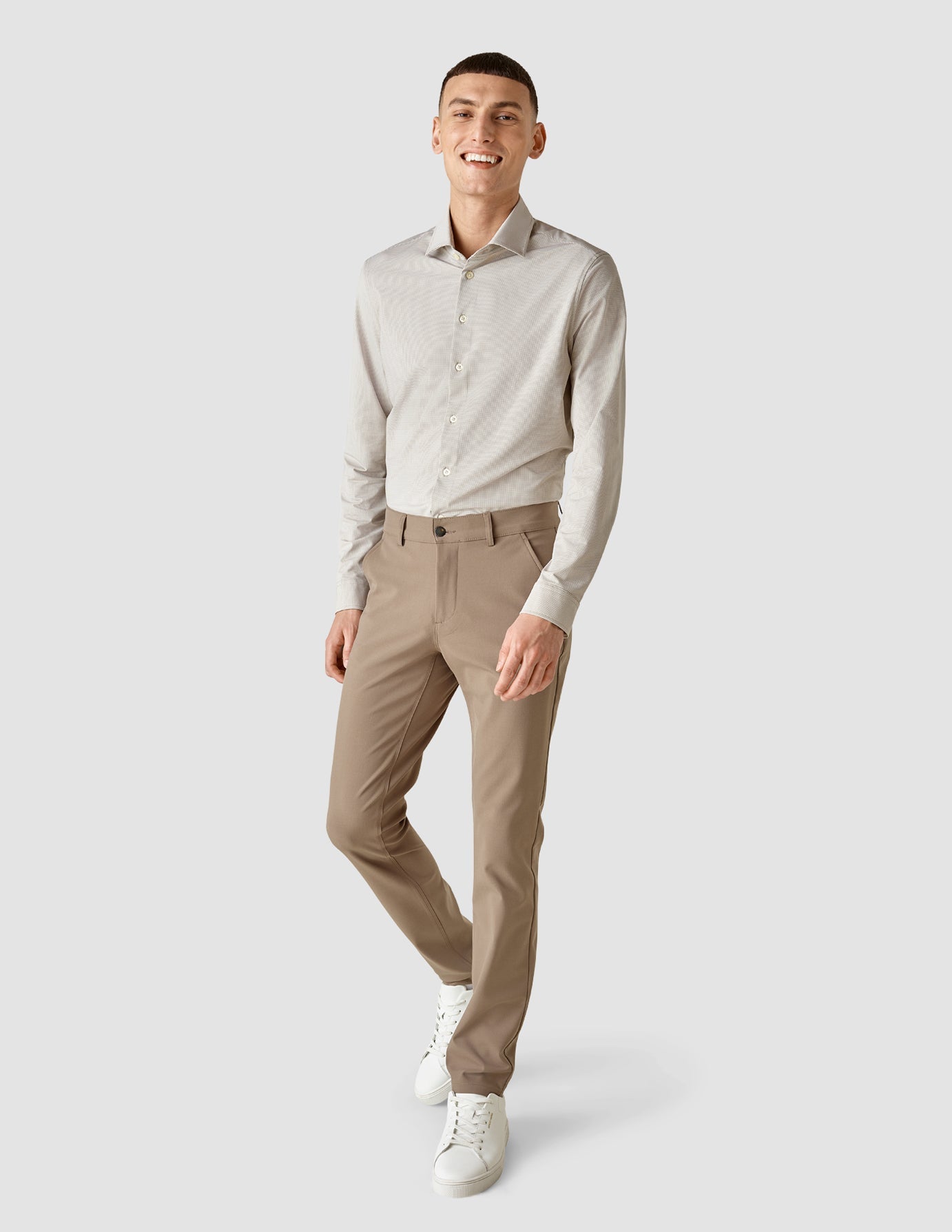 Men's Sahara Slim Travel Shirt - Lightweight Wrinkle-Free Quick-Dry Button Down for Business & Casual Wear - Perfect for Airplane Trips & Outdoor Adventures