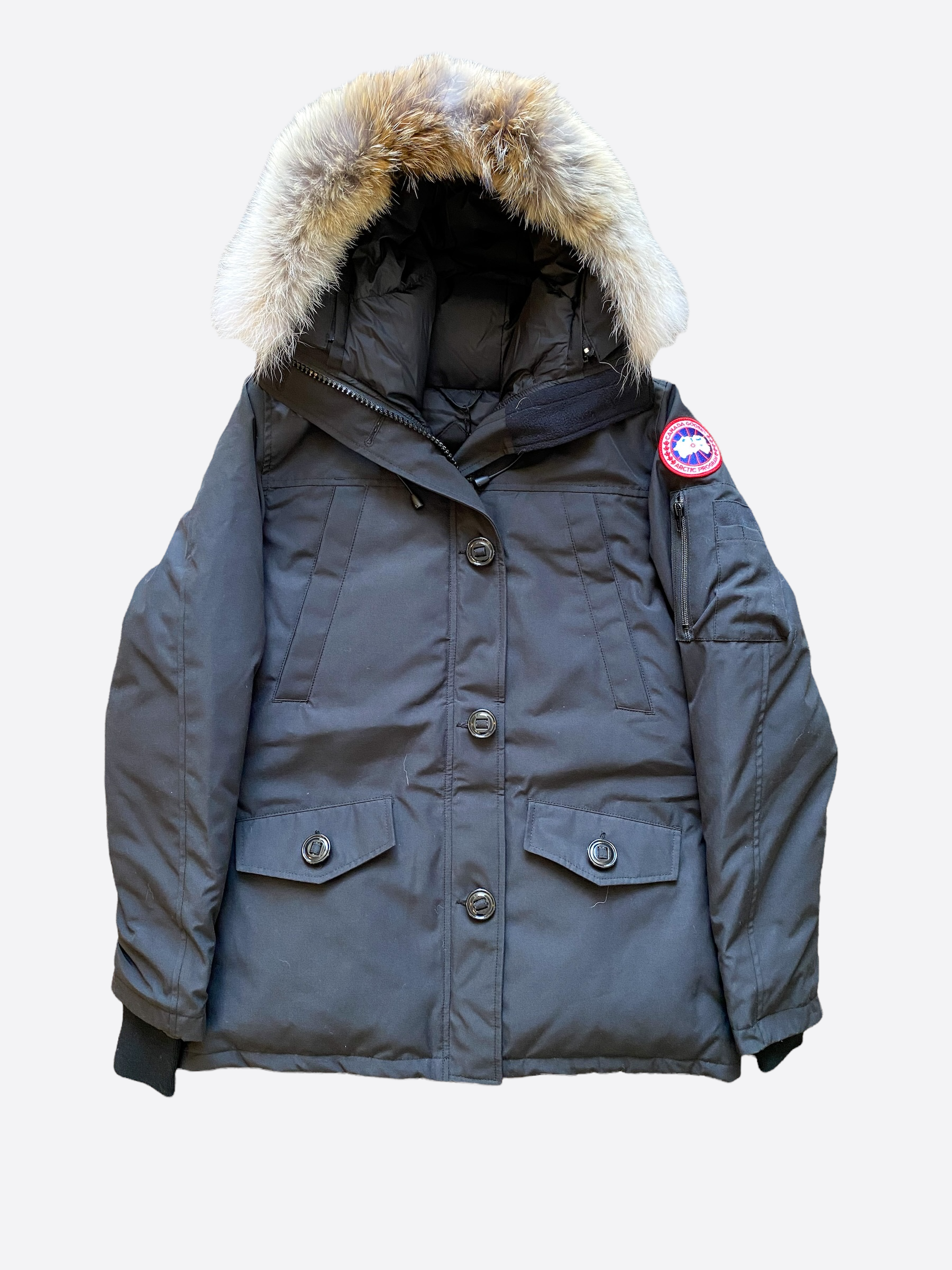 Canada Goose Black Montebello Women's Parka - Waterproof Winter Coat with Fur Trim Hood for Extreme Cold Weather - Perfect for Skiing, Snowboarding & Outdoor Adventures