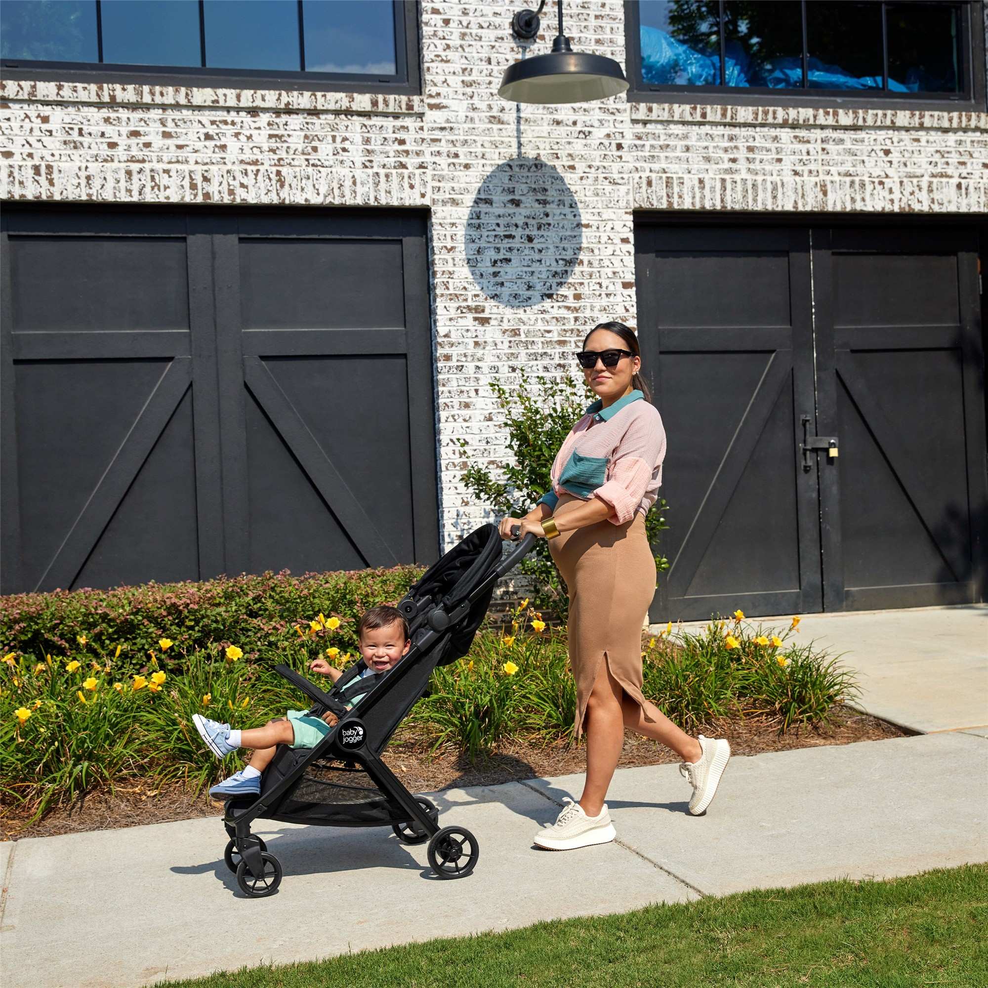 Baby Jogger City Tour 2 Lightweight Umbrella Stroller - Compact Foldable Travel Stroller for Toddlers & Infants | Perfect for Air Travel, Shopping & City Walks