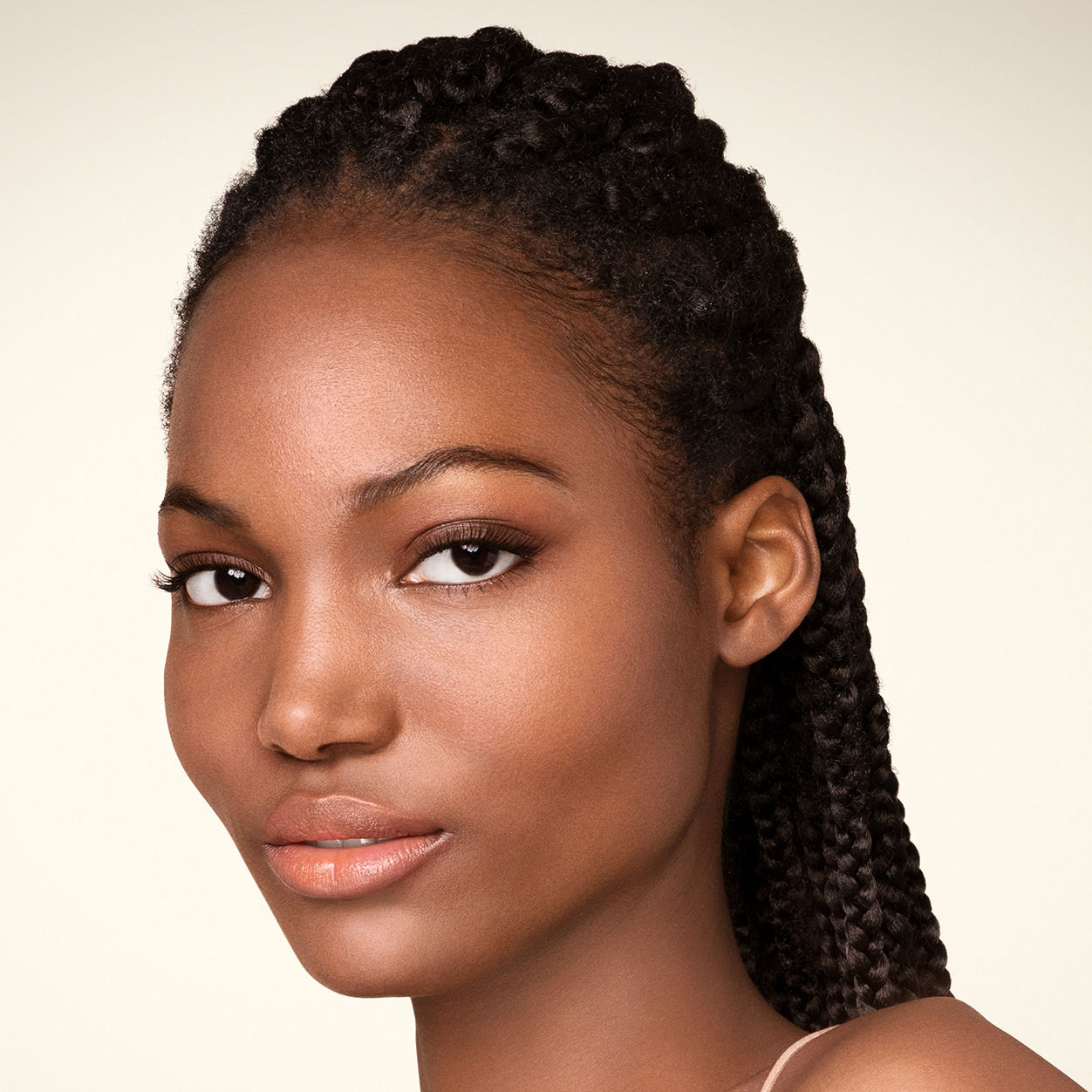 Future Skin Foundation - Lightweight, Long-Lasting Liquid Makeup with SPF Protection | Perfect for Daily Wear & Special Occasions