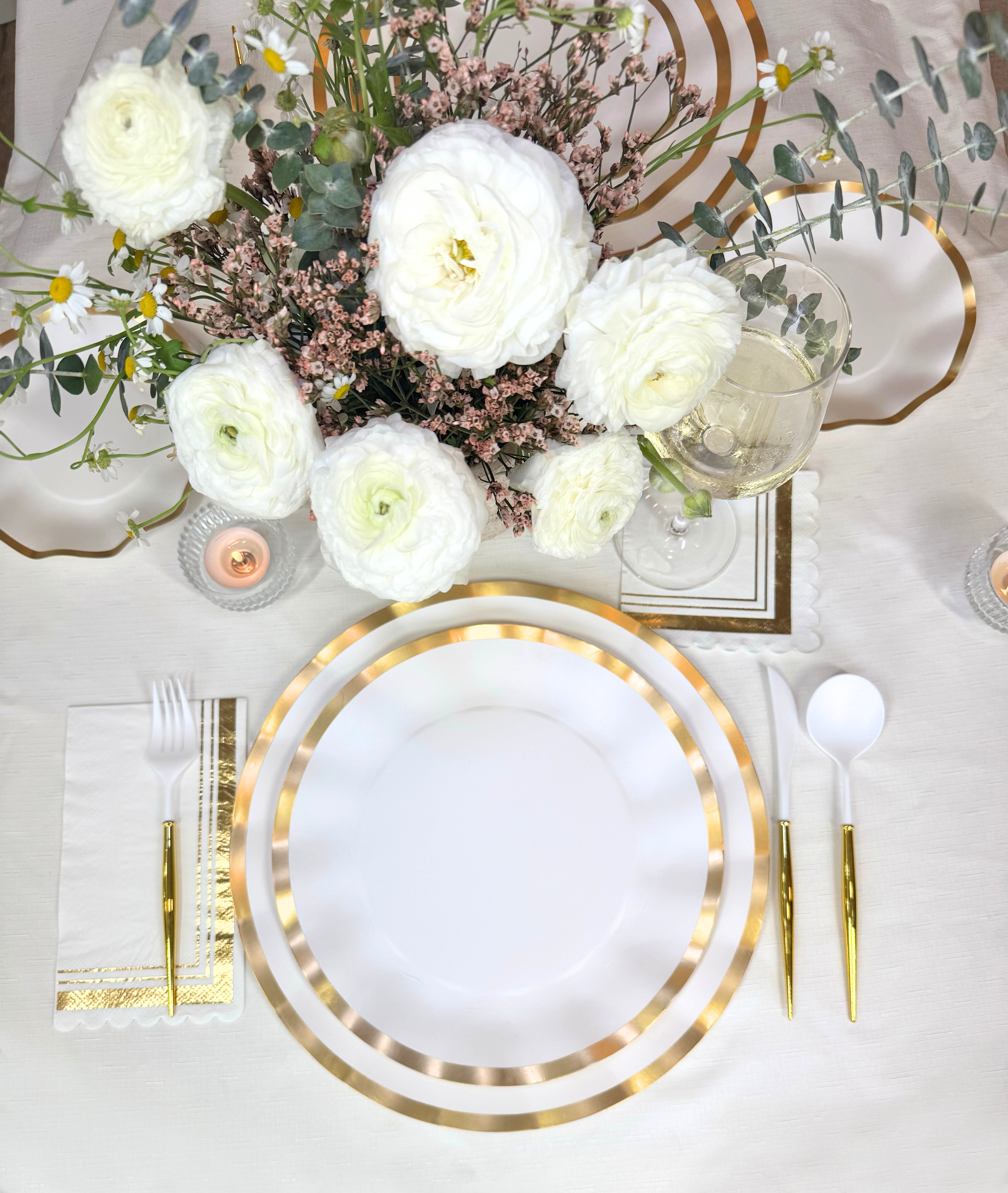 Elegant White Dinnerware Set - 16-Piece Porcelain Tableware for Daily Use, Formal Dining & Entertaining | Dishwasher & Microwave Safe
