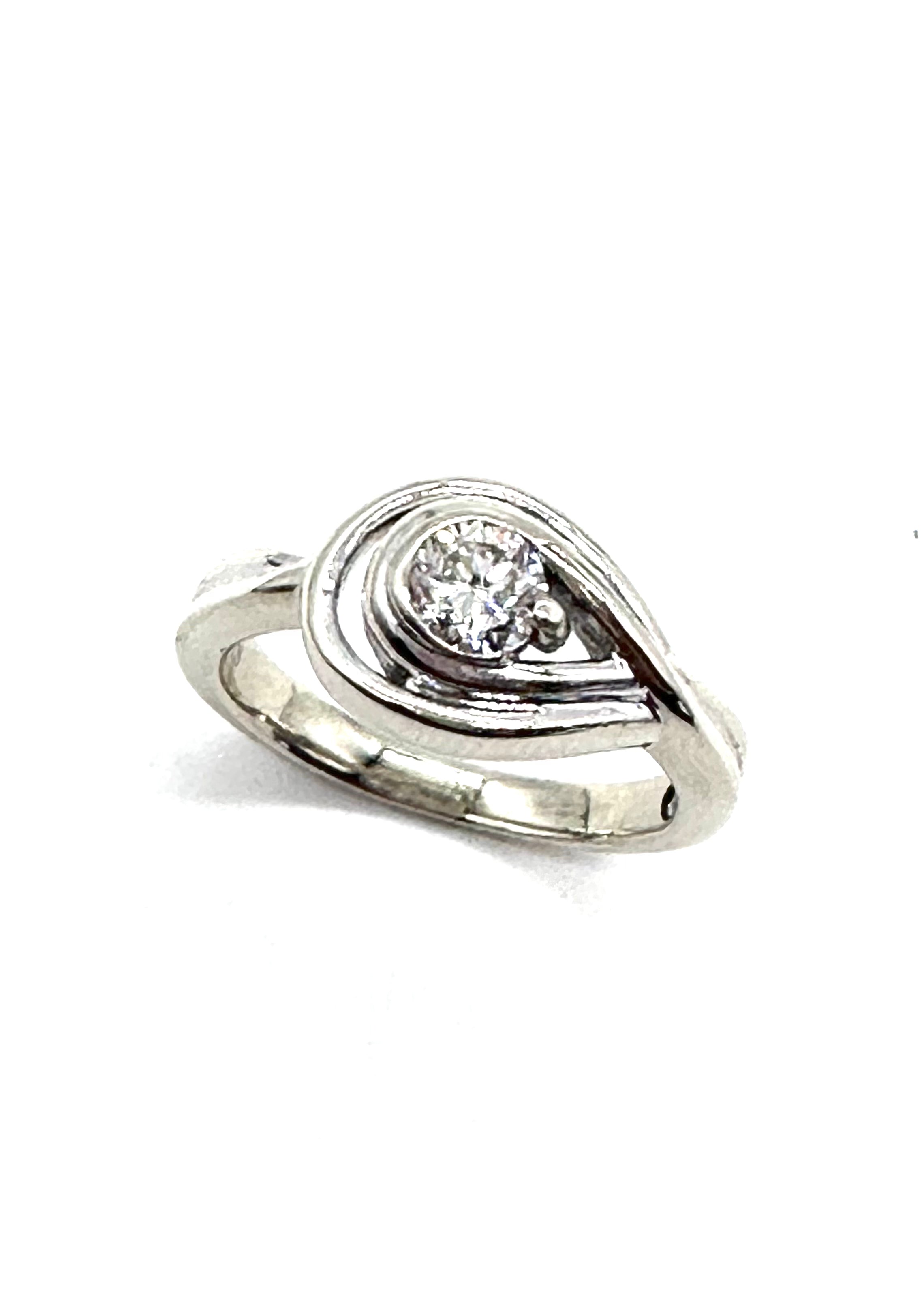 Exquisite Double Loop Diamond Ring for Women - 14K White Gold Wedding Band, Anniversary Gift, Stackable Ring for Everyday Elegance - Perfect for Engagement, Proposal & Special Occasions