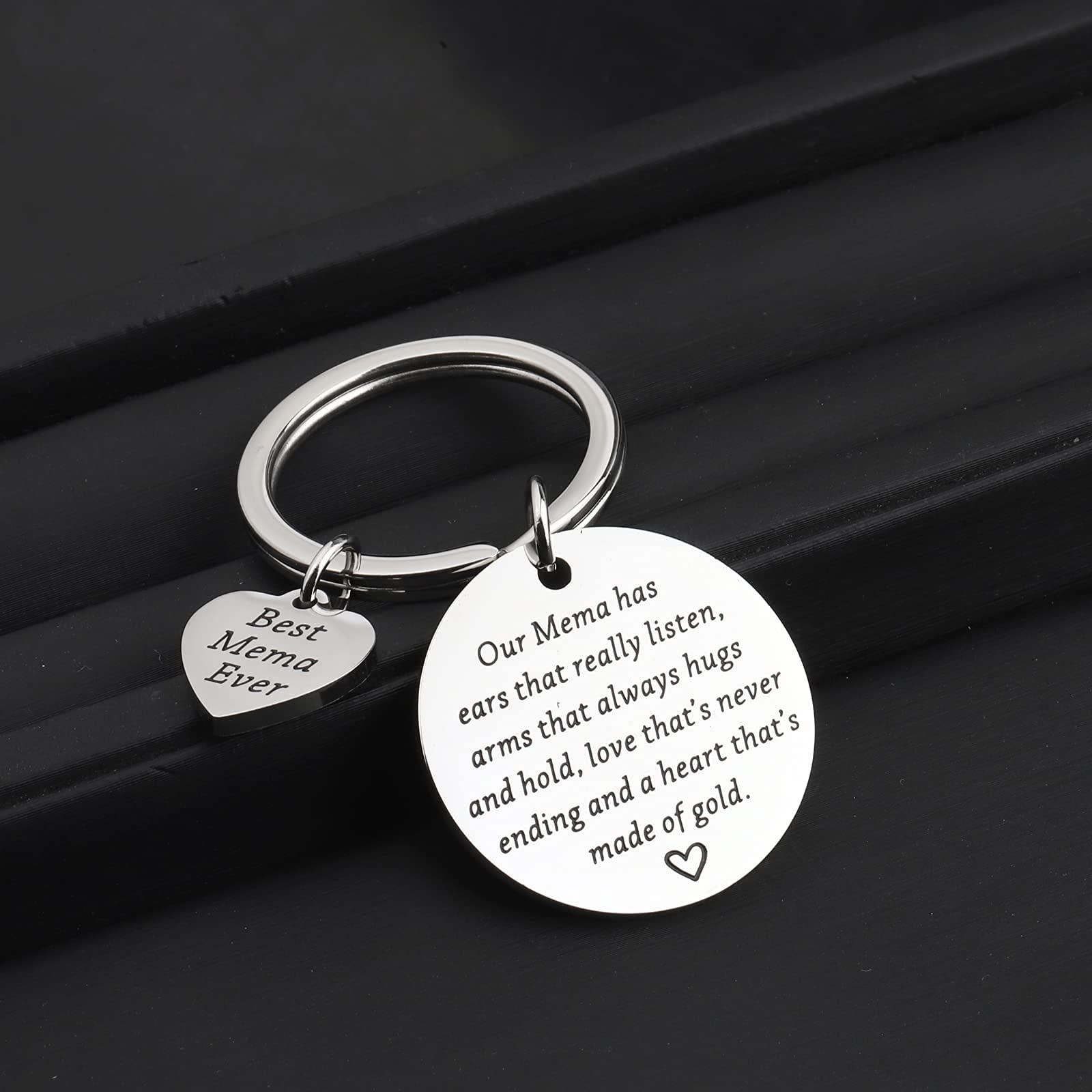 FOTAP Best Grandma Ever Keychain - Funny & Heartwarming Jewelry Gift for Grandmother - Perfect for Mother's Day, Birthday & Family Appreciation - Show Your Love with This Unique Grandma Gift
