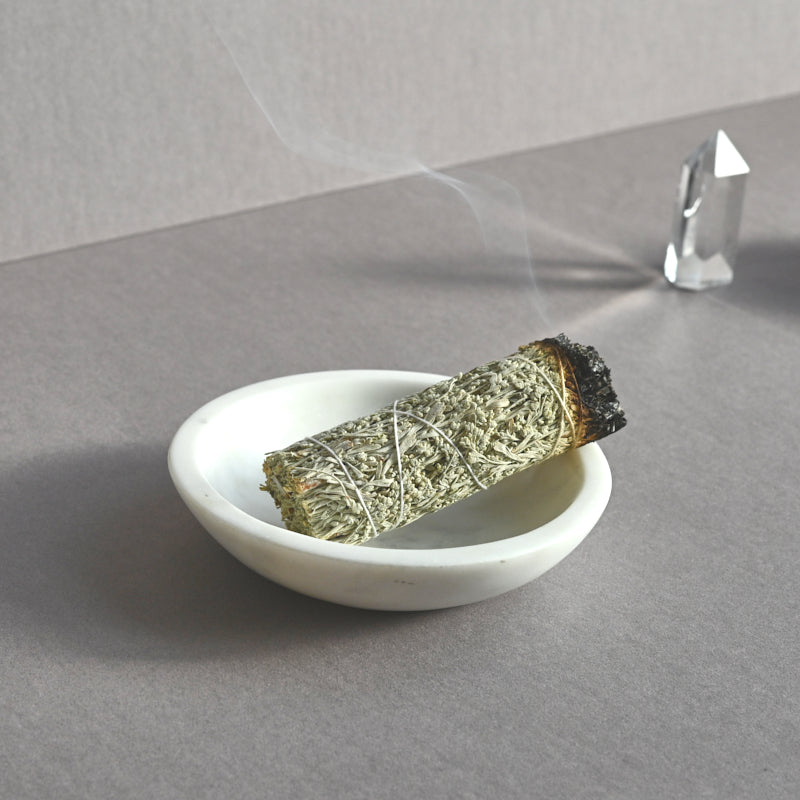 White Marble Smudge Dish for Essential Oils - Aromatherapy & Yoga Meditation Accessory - Perfect for Home, Spa, and Office Decor