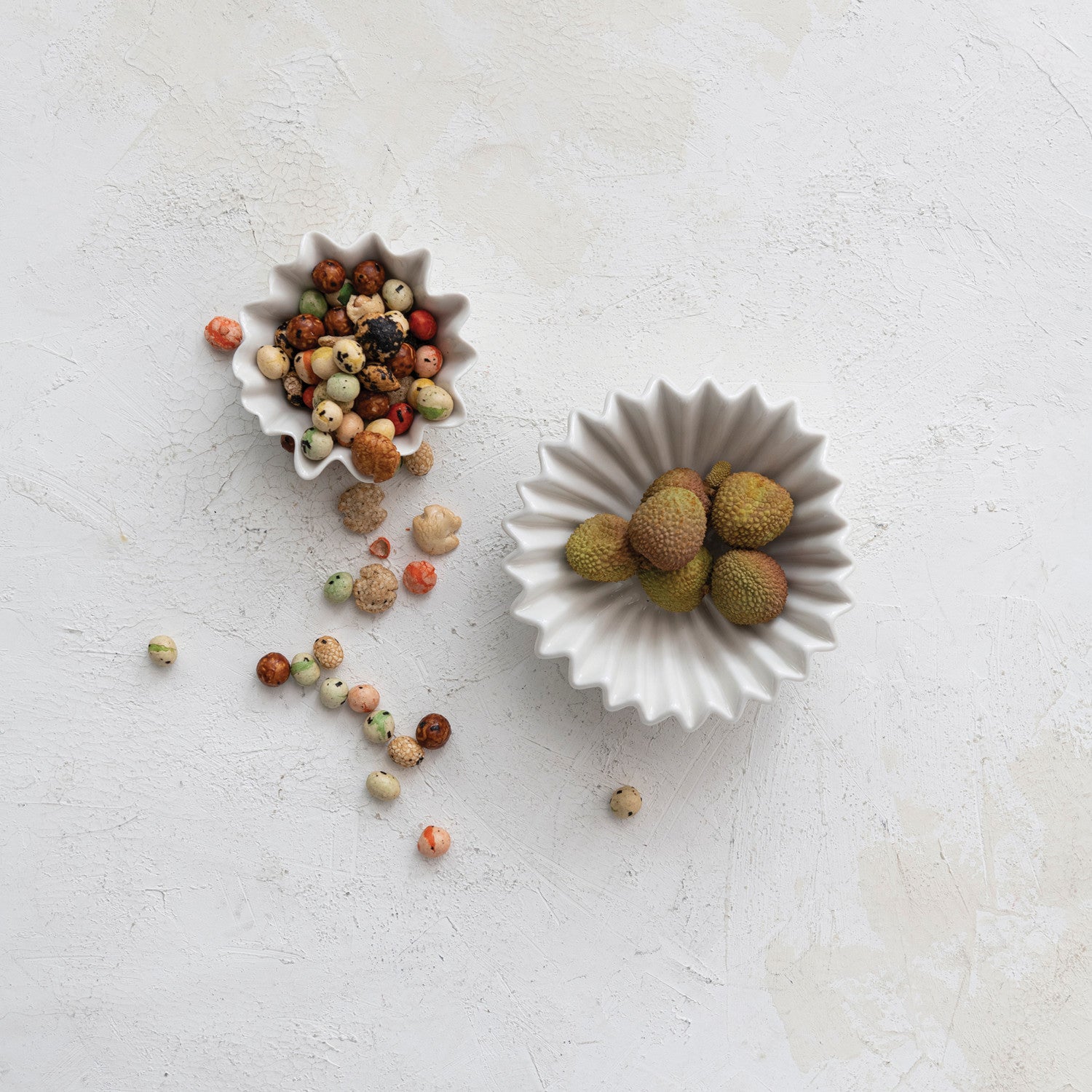 Creamy White Stoneware Fluted Bowl – Elegant Ceramic Serving Dish for Salads, Desserts & Entertaining | Perfect for Dinner Parties, Holidays & Home Decor