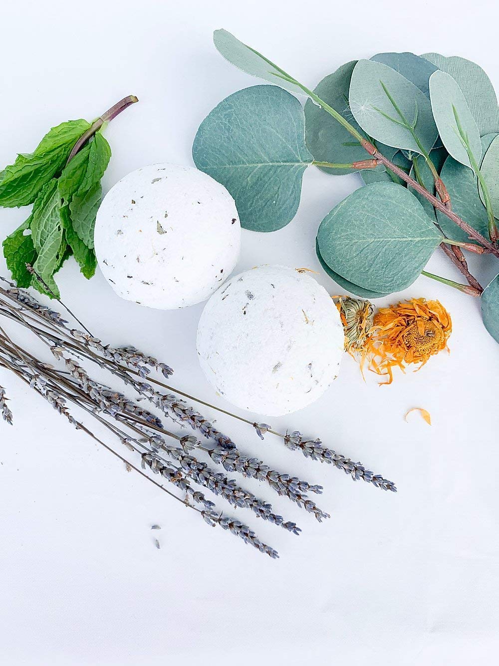 Natural Herbal Menthol Bath Bomb for Relaxation & Muscle Relief - Aromatherapy Stress Relief, Detox & Skin Care - Perfect for Spa, Self-Care & Gift Giving